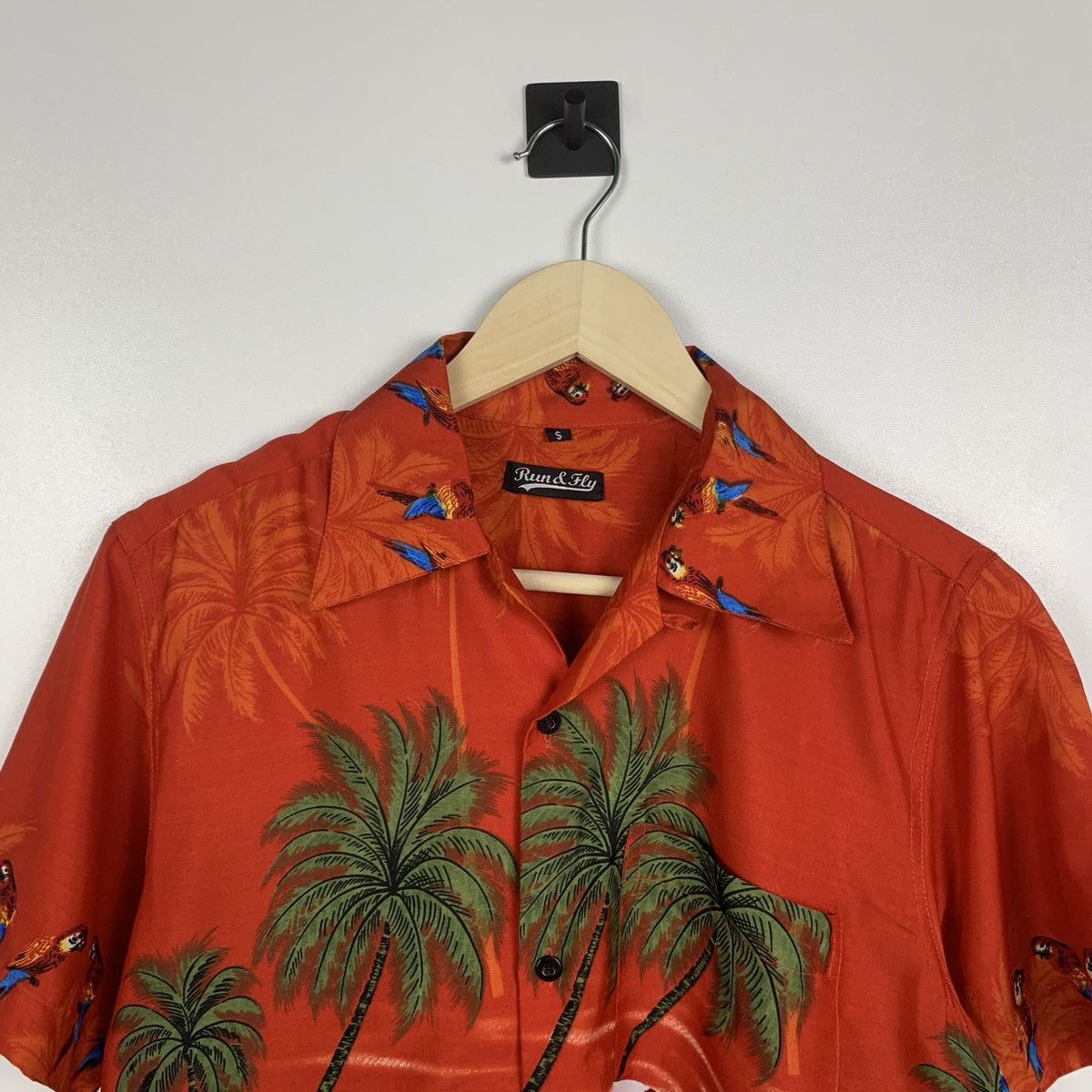 Vintage Run & Fly Crazy Floral Hawaiian Shirt Vintage Y2K Designer Size US S / EU 44-46 / 1 - 2 Thumbnail