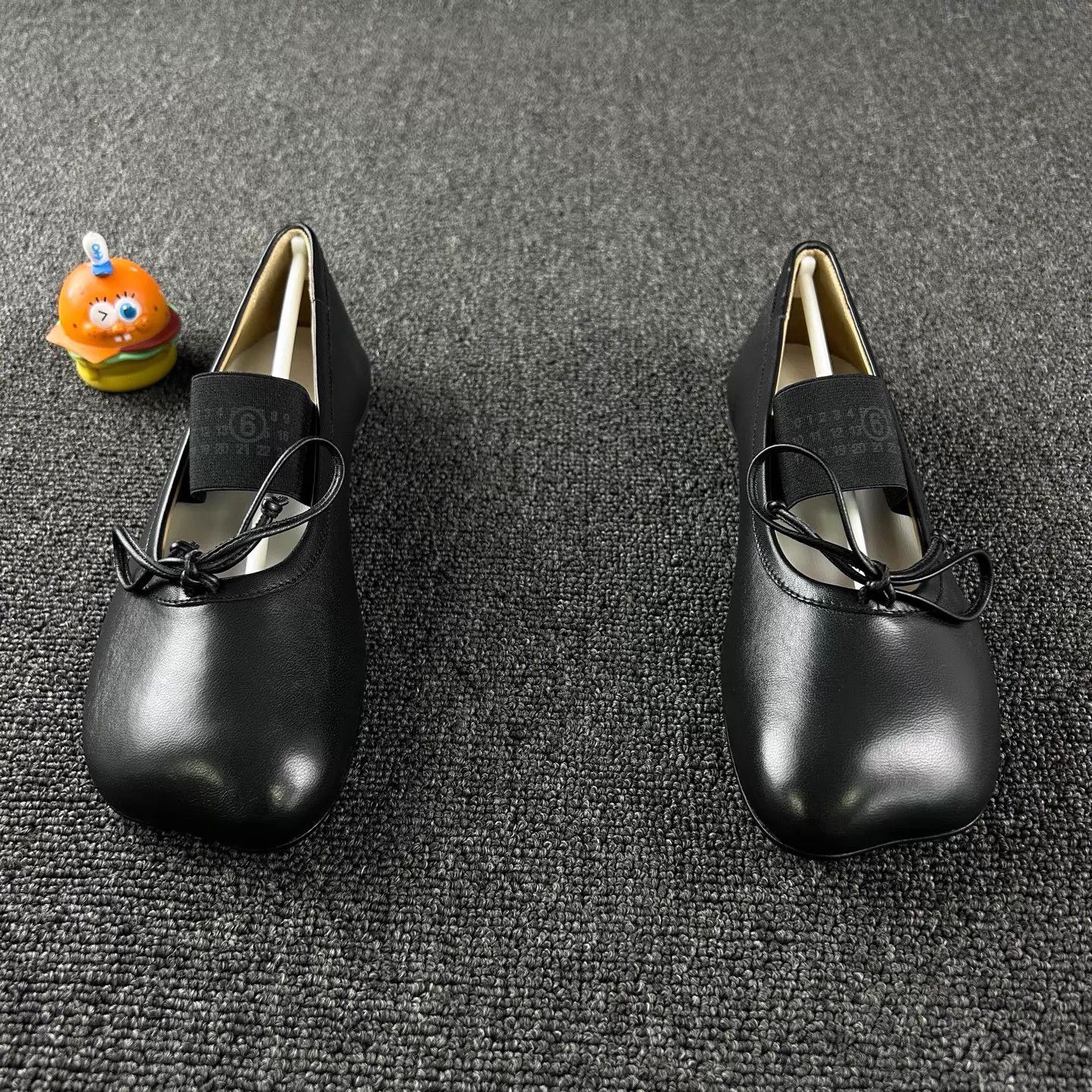 Maison Margiela Maison Margiela Black Bow Black Laces Flats 37.5 Size US 7 / IT 37 - 2 Thumbnail