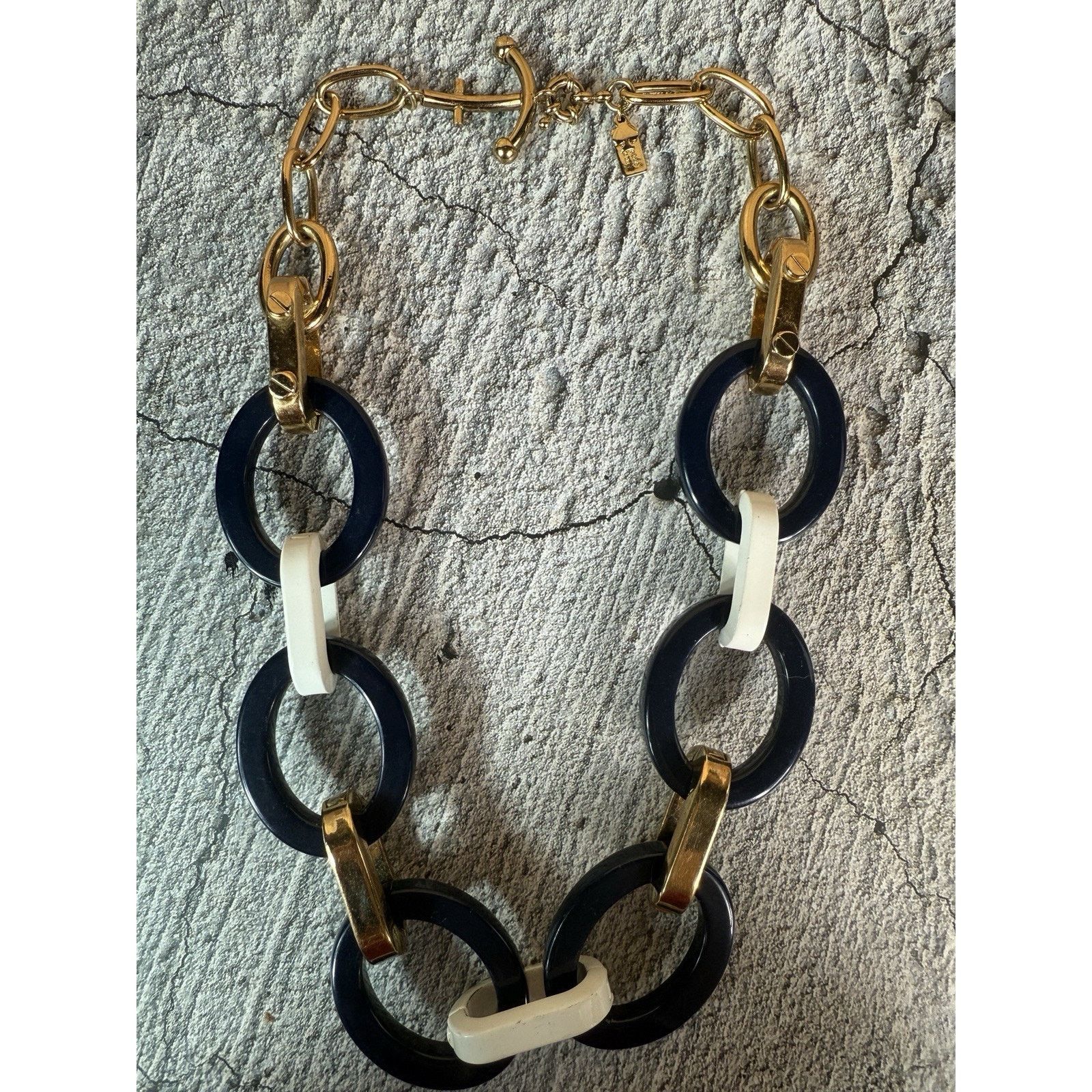 Kate Spade Kate Spade New York $299 Gold and Navy Blue Oval Necklace Size ONE SIZE - 4 Thumbnail