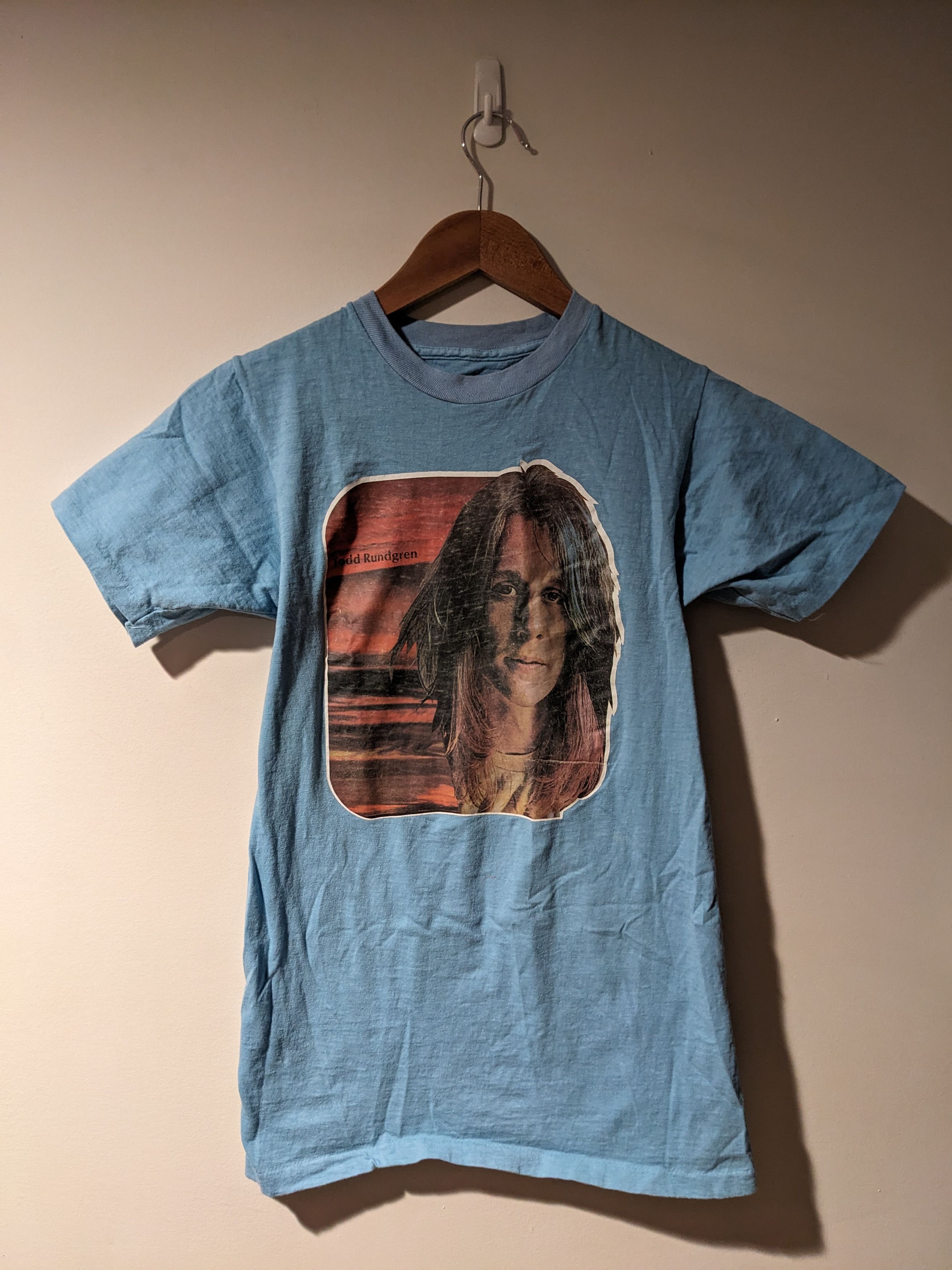 Band Tees × Vintage Vintage 70s Todd Rundgren American Musician Singer T-Shirt Size US S / EU 44-46 / 1 - 1 Thumbnail