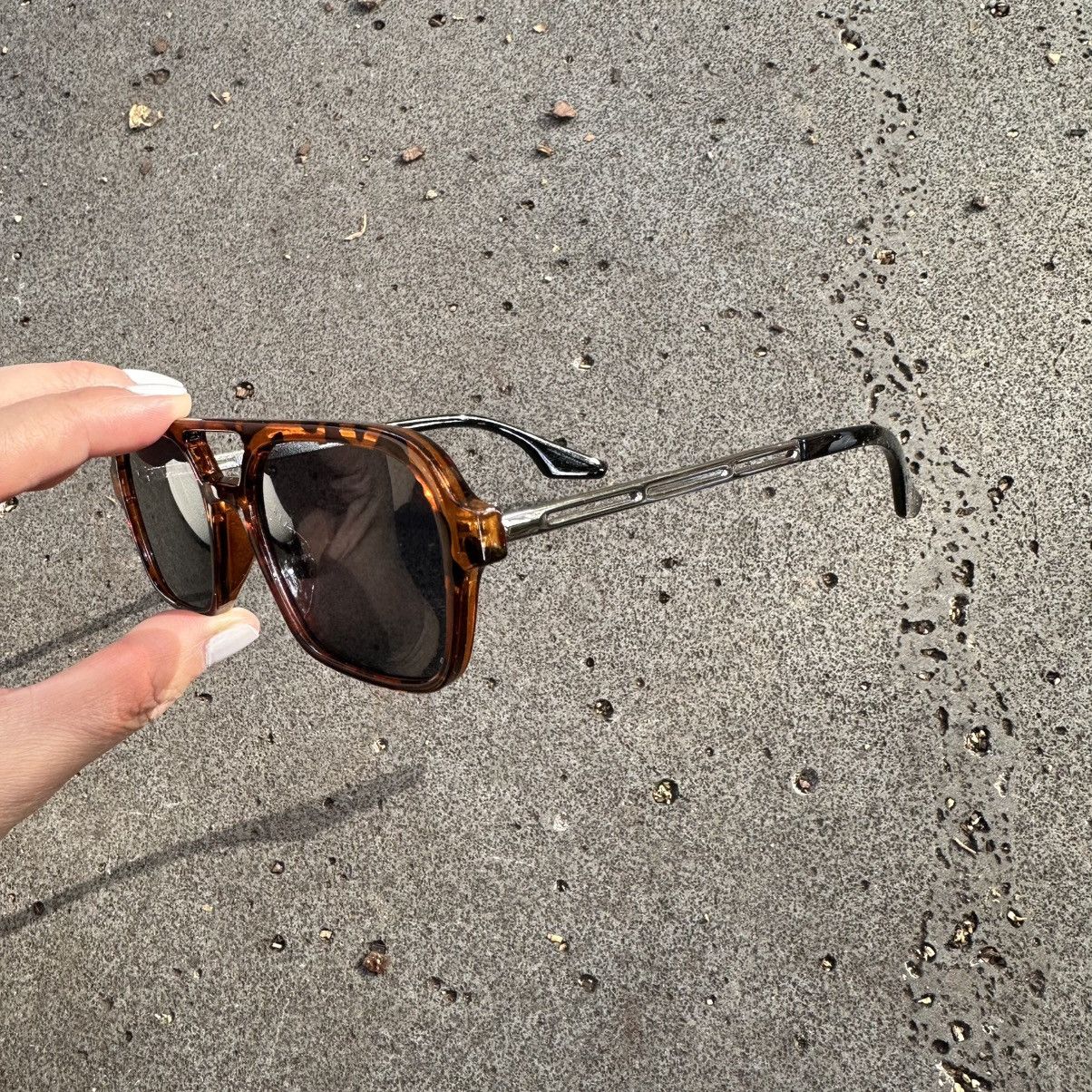 Other Y2K Unisex Sunglasses Retro Fashion Shades DL9315-03 Size ONE SIZE - 2 Thumbnail