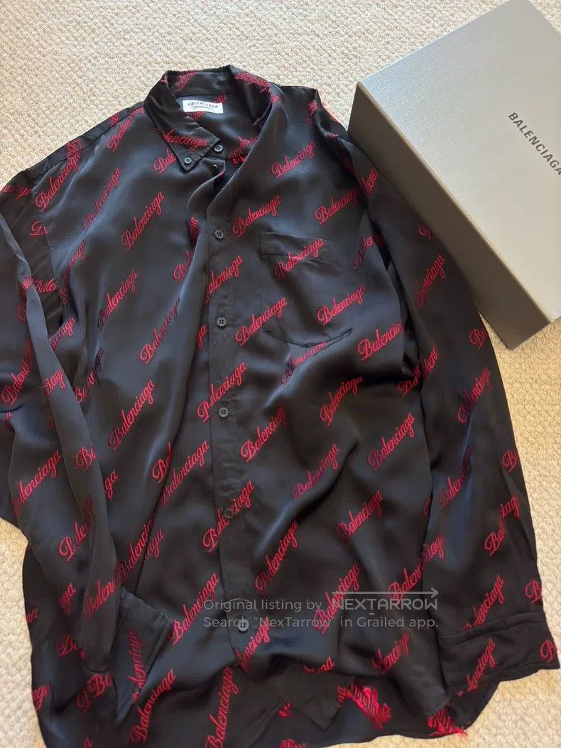 Balenciaga Balenciaga Satin silk texture, rose bullet screen logo emb Size XXS / US 00 / IT 34 - 1 Thumbnail