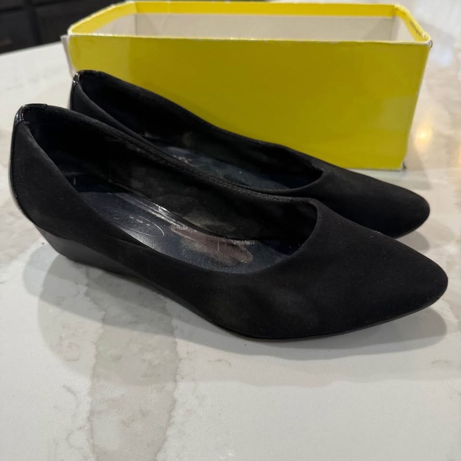 C1RCA Circa Joan & David Black Slip On Wedge Pumps Women’s 7.5M Size US 7.5 / IT 37.5 - 1 Thumbnail