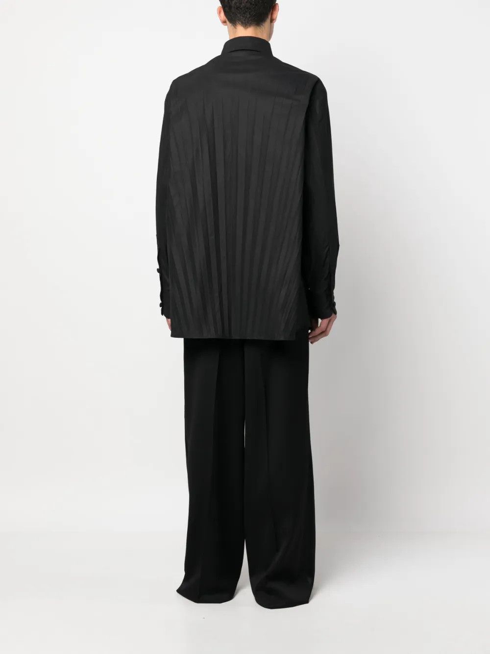 Valentino o1y0525 Solid Color Shirt in Black Size US L / EU 52-54 / 3 - 4 Thumbnail