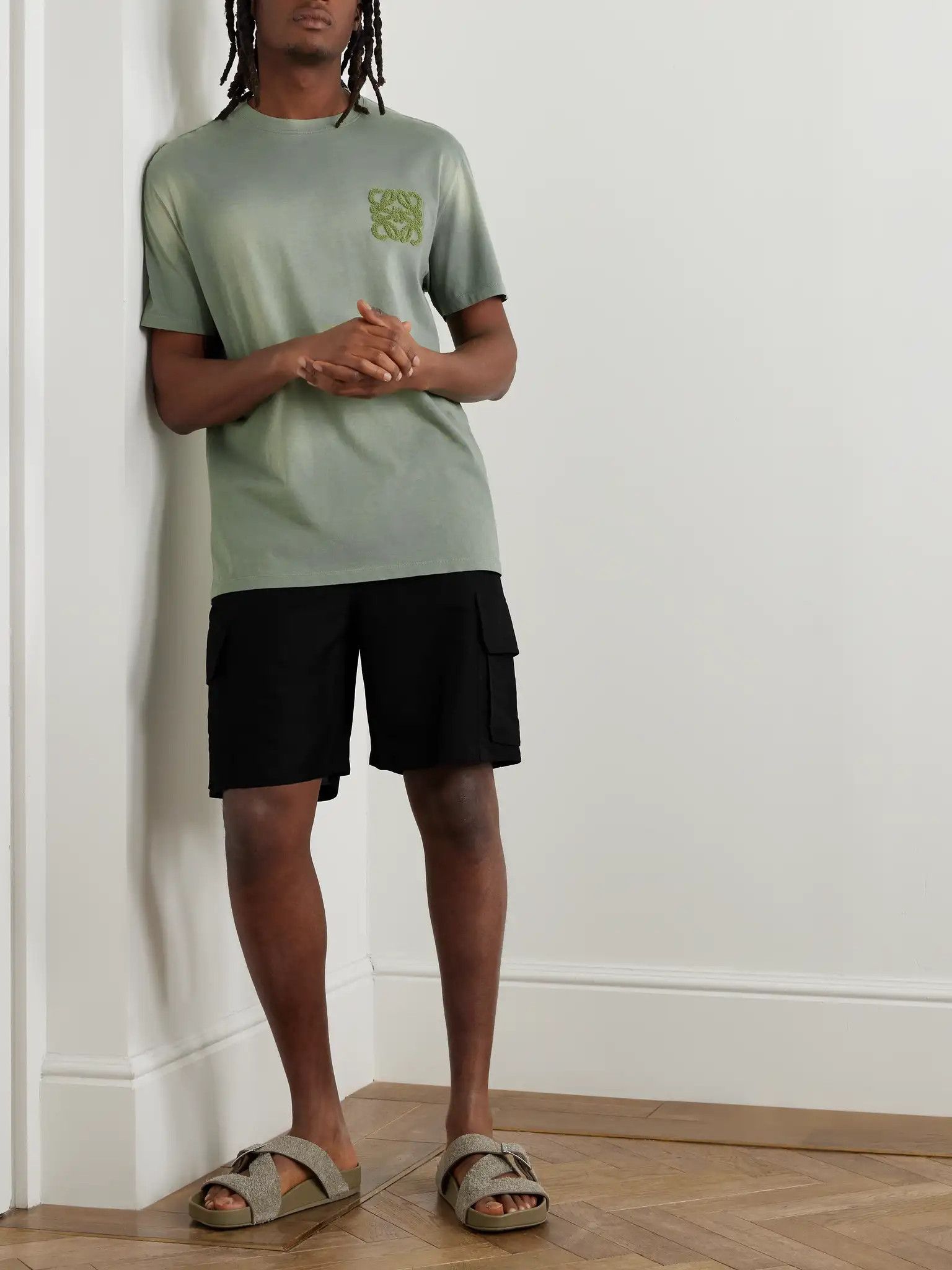 Loewe o1in1g0426 Cargo Shorts in Black Size US 34 / EU 50 - 2 Thumbnail