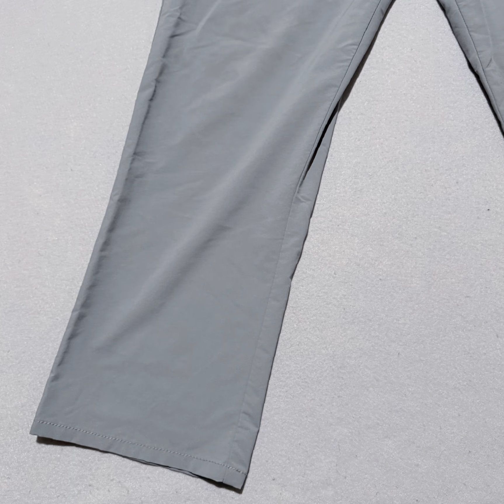 TravisMathew TravisMathew Golf Pants Men Gray 36 Stretch - 36 Chino, Flat Front, Regular, Inseam 27, Logo, Buttons Zip, Solid, Casual Accessories Size US 36 / EU 52 - 5 Thumbnail