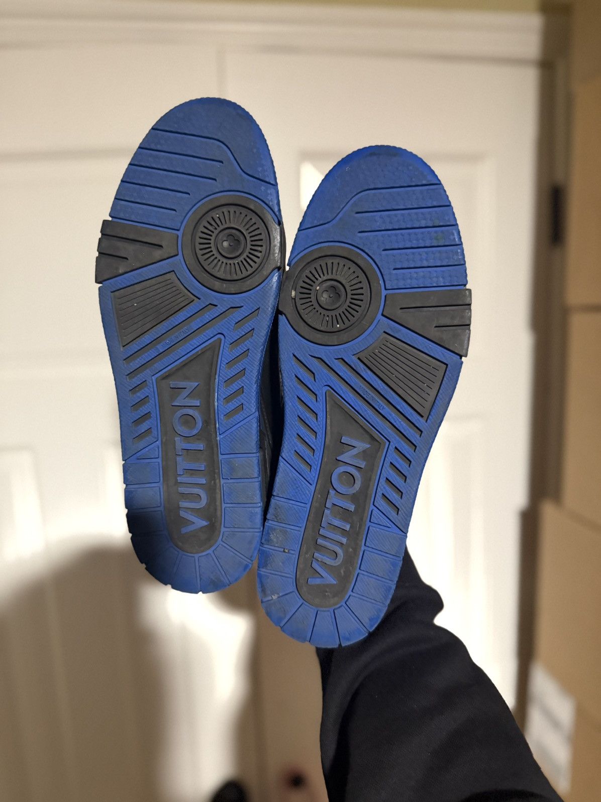 Louis Vuitton Louis Vuitton Black/Blue Trainer Sneaker Size US 8.5 / EU 41-42 - 2 Thumbnail