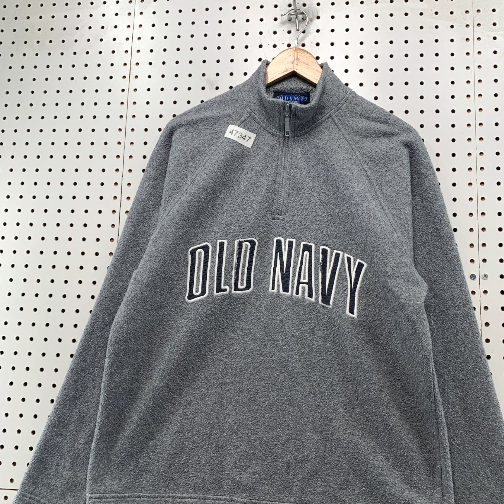 Old Navy VINTAGE Old Navy 1/4 Zip Sweater Mens M Gray 90s Distressed Spell Out 1/4 Zip Sweater Mens Gray 90s Size US M / EU 48-50 / 2 - 4 Thumbnail