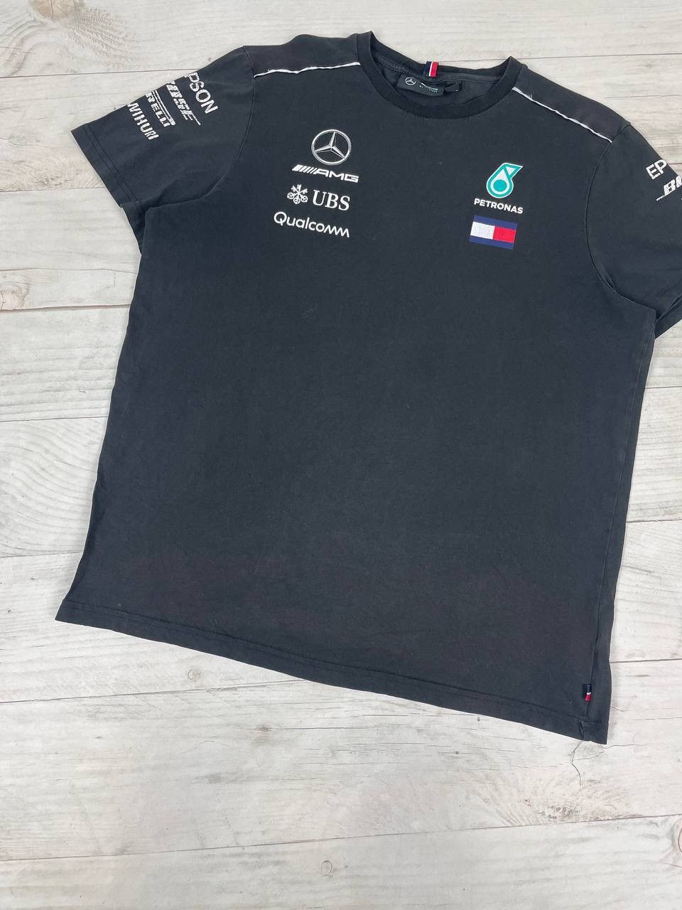 Mercedes-Benz Vintage Mercedes Benz AMG Petronas Racing T Shirt Size US L / EU 52-54 / 3 - 3 Thumbnail