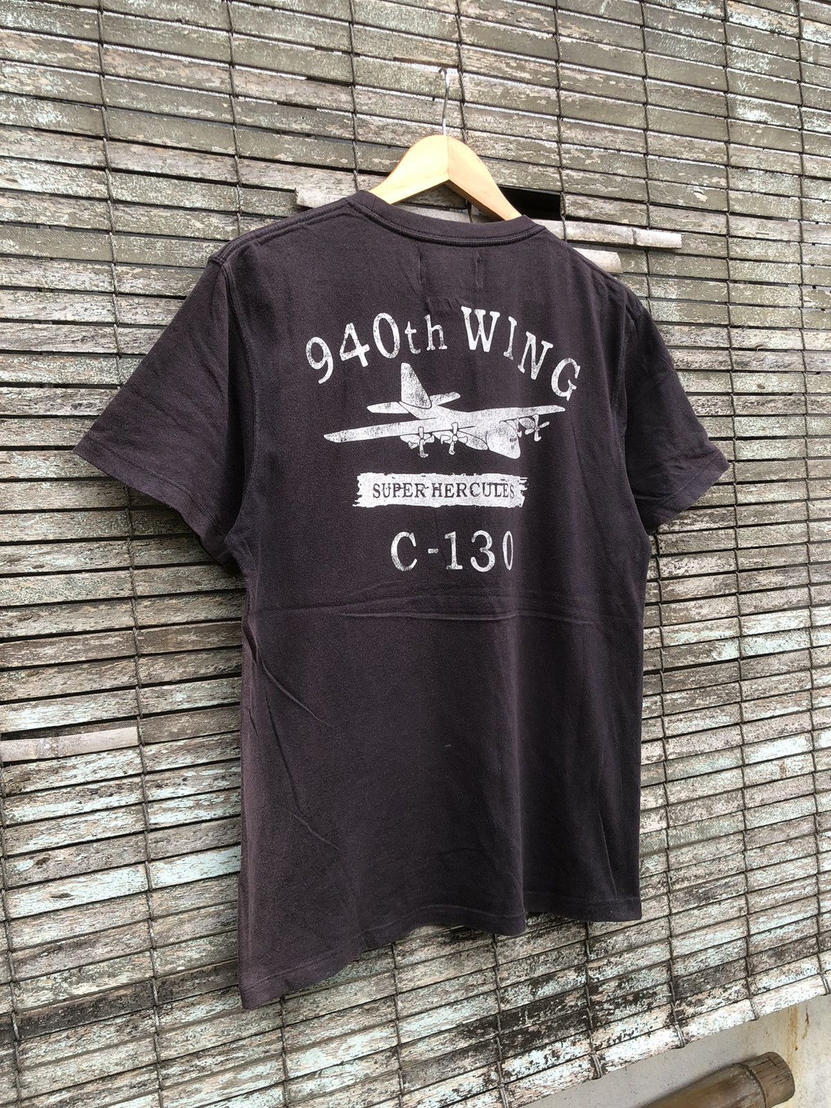 Avirex Vintage Sunfaded Avirex Tenth Air Force Big Logo Tee Size US M / EU 48-50 / 2 - 12 Thumbnail
