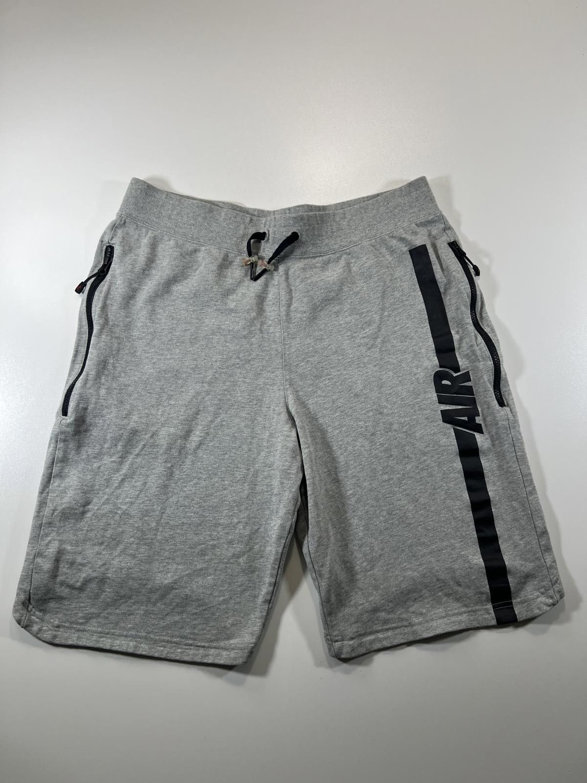 Unknown London Nike Grey Athletic Shorts and 'AIR' Print L Size US 34 / EU 50 - 1 Thumbnail
