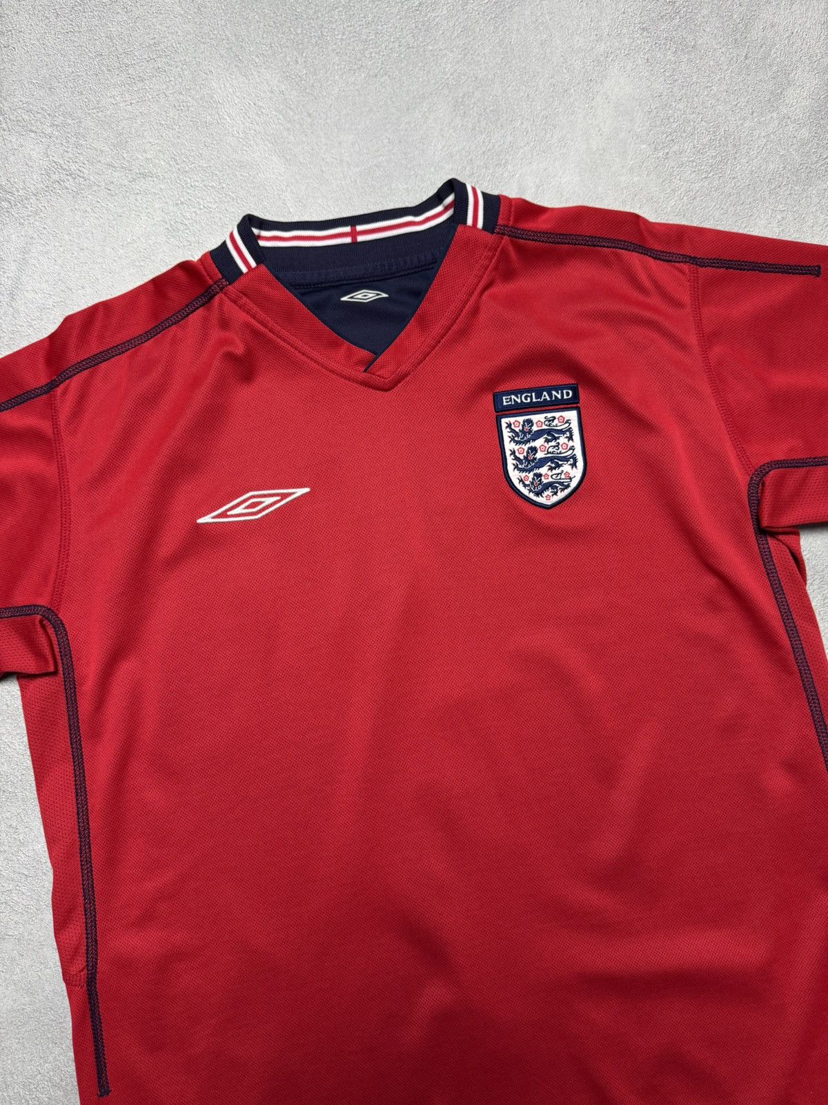 Umbro England 2002 2004 Home Football Shirt Soccer Jersey Umbro Size US XL / EU 56 / 4 - 5 Thumbnail