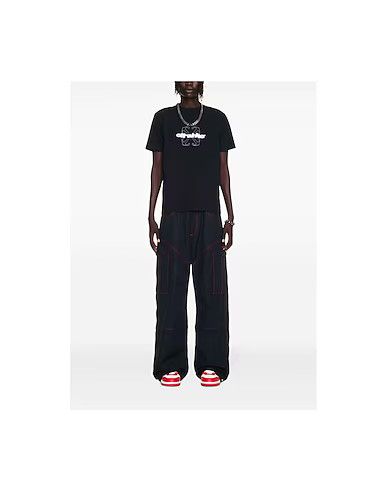 Off-White o1s22i1n1124 Crewneck T-Shirt in Black Size US S / EU 44-46 / 1 - 2 Thumbnail