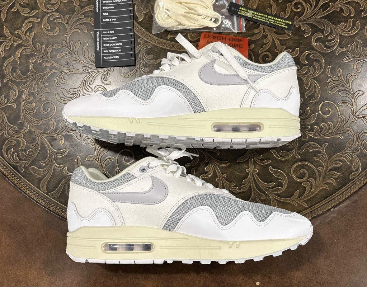 Nike × Patta Mens size 9.5 Patta x Nike Air Max 1 White Size US 9.5 / EU 42-43 - 2 Thumbnail