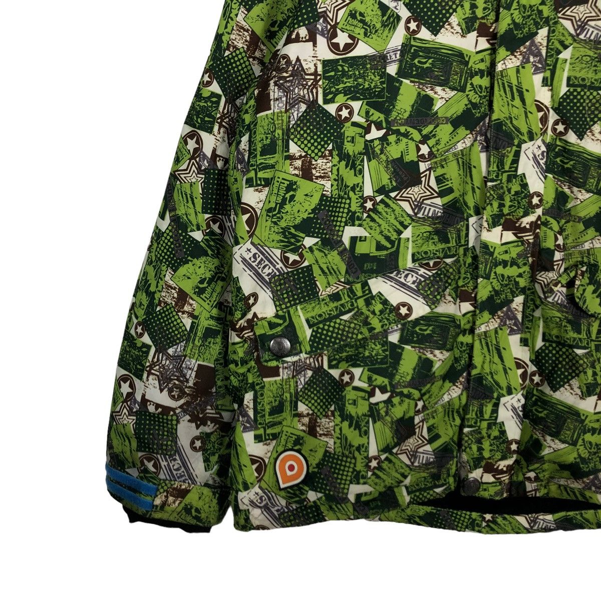 Japanese Brand 🔥Rare Hunting Ski Jacket Multi Color Full Print Division Size US L / EU 52-54 / 3 - 6 Thumbnail