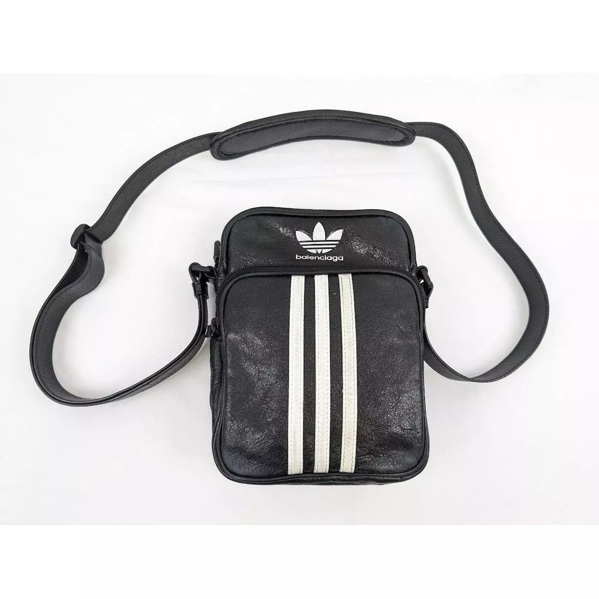 Adidas × Balenciaga o1rshd1 Size:OS / Messenger Crossbody Bag in Black/White Size ONE SIZE - 2 Thumbnail
