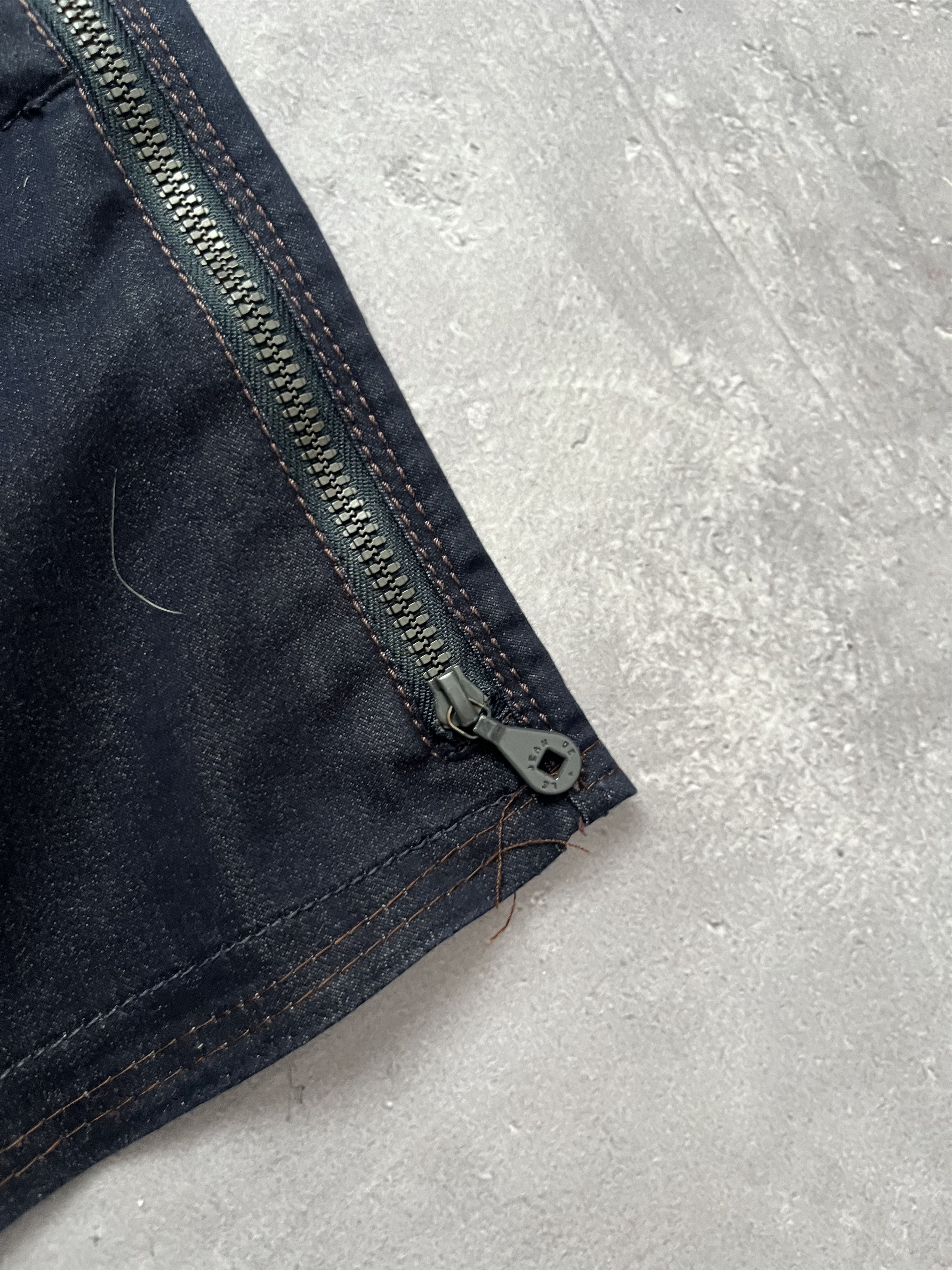 Marithe + Francois Girbaud Marithe Francois Girbaud Utility Mini Skirt Zip Side Pockets Size 27" / US 4 / IT 40 - 5 Thumbnail