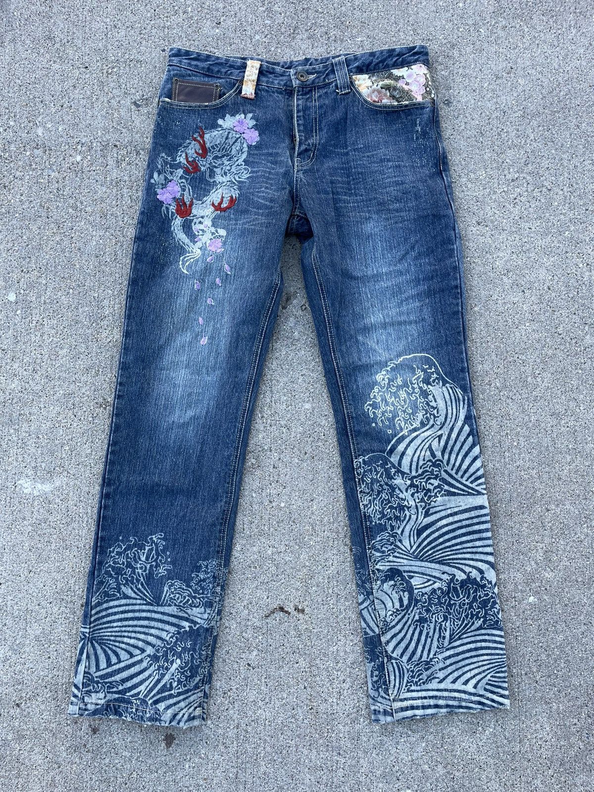 image of Vintage Karakuri Tamashii Gumu Y2K Japanese Embroidered Jeans 36X32 in Blue, Men's (Size 34)