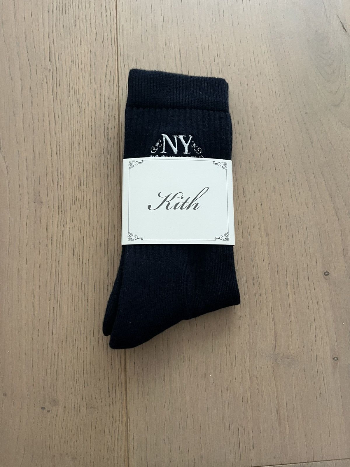 Kith Kith Crest Logo Crew Socks (ONE SIZE) Size ONE SIZE - 1 Thumbnail