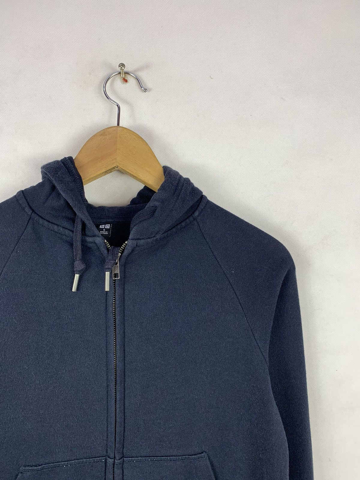 Japanese Brand Steals! Uniqlo Plain Essentials Hoodie Sweater Size US S / EU 44-46 / 1 - 2 Thumbnail