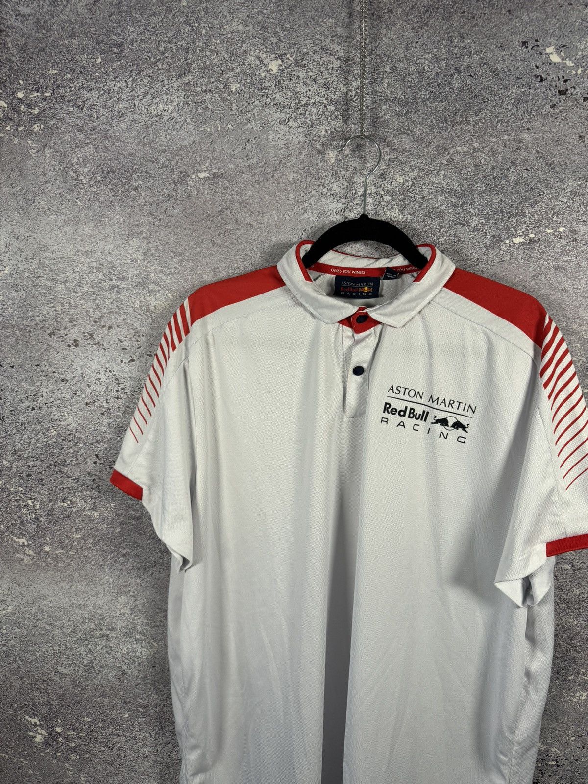 Formula 1 Vintage Aston Martin Red Bull Racing Team F-1 Jersey Men’s Size US XXL / EU 58 / 5 - 3 Thumbnail