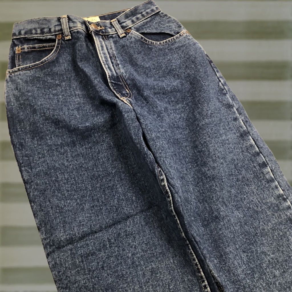 Vintage St. John's Bay Jeans Straight Leg Women's Denim High Rise Dark Wash size 8 Regular 26x27 Cotton 100% Blue Tapered City 90s Mens Women Girls Men Size 30" / US 8 / IT 44 - 1 Thumbnail
