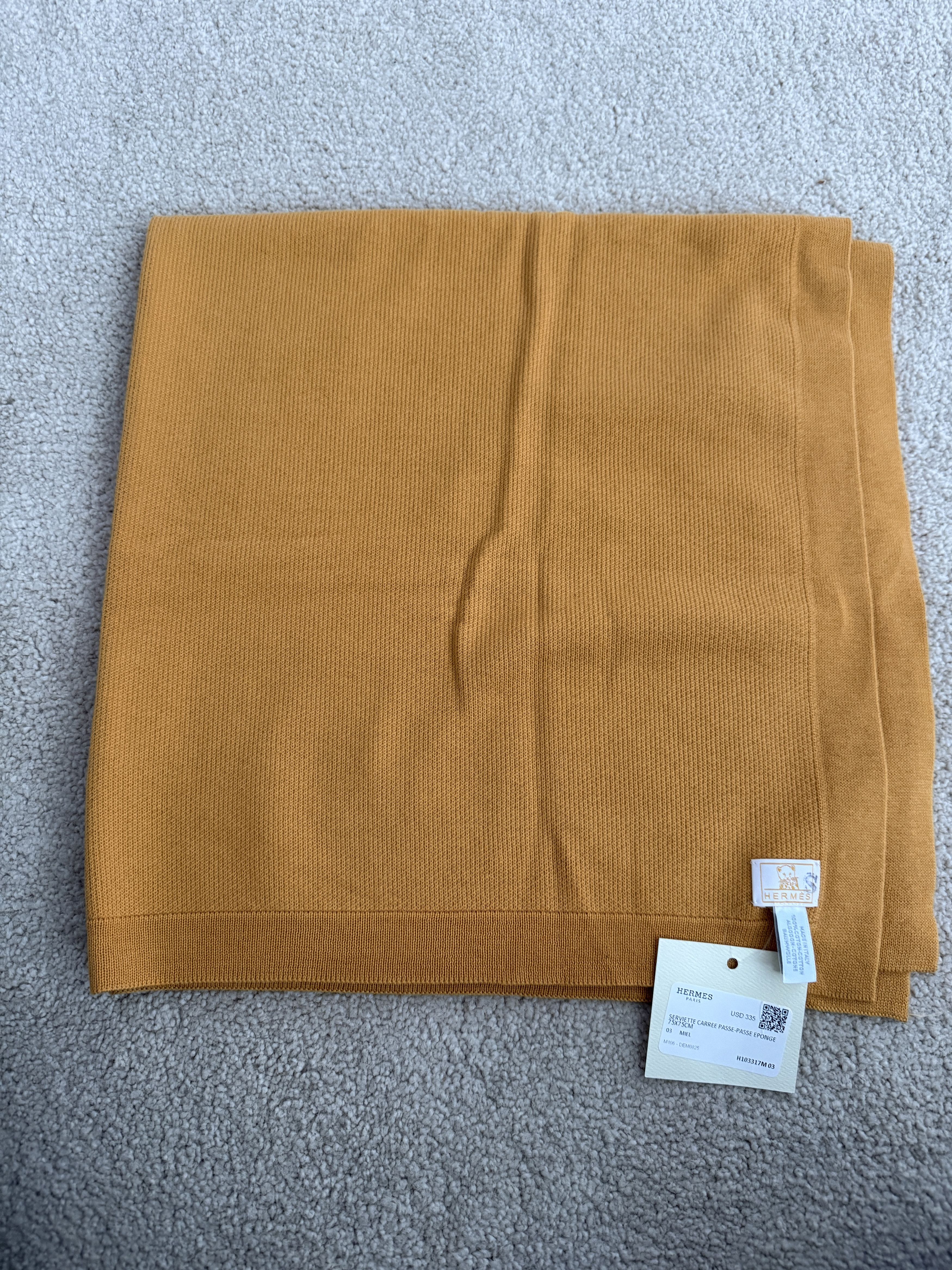 Hermes Hermes Yellow Baby Towel Set - Great Holiday Gift - Sm & Med Size ONE SIZE - 9 Thumbnail