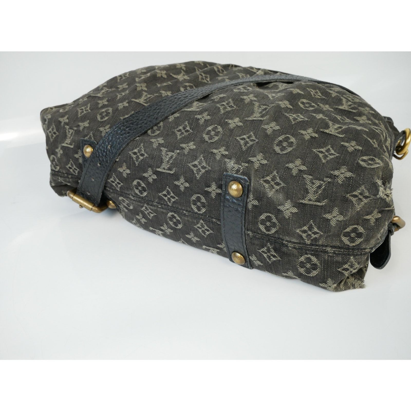 Louis Vuitton Louis Vuitton Black Denim Neo Cabby Tote Size ONE SIZE - 8 Thumbnail