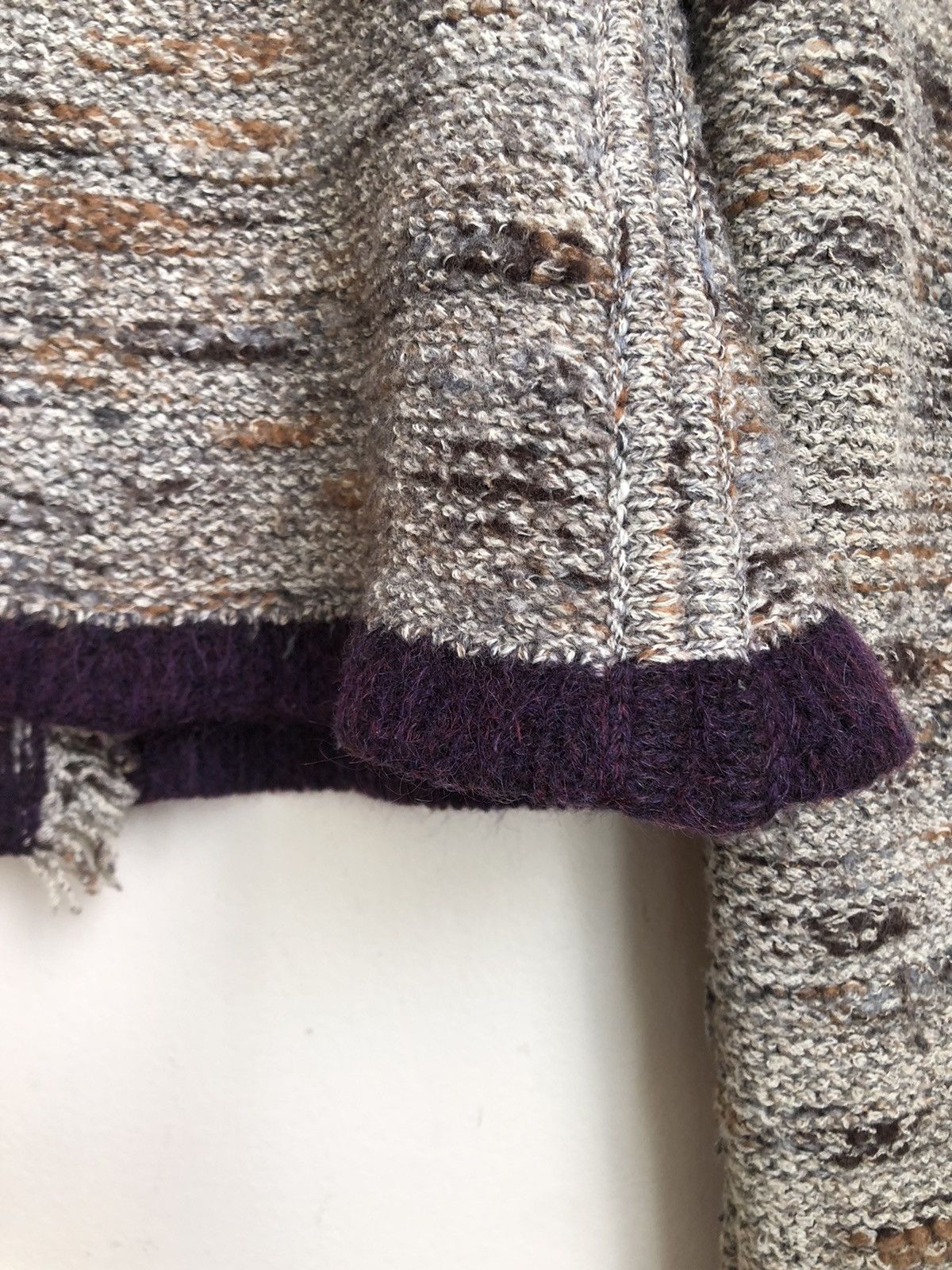 Chanel Chanel AW1999 Runway Grey/Purple Fringed Knit Jacket Size XS / US 0-2 / IT 36-38 - 19 Thumbnail