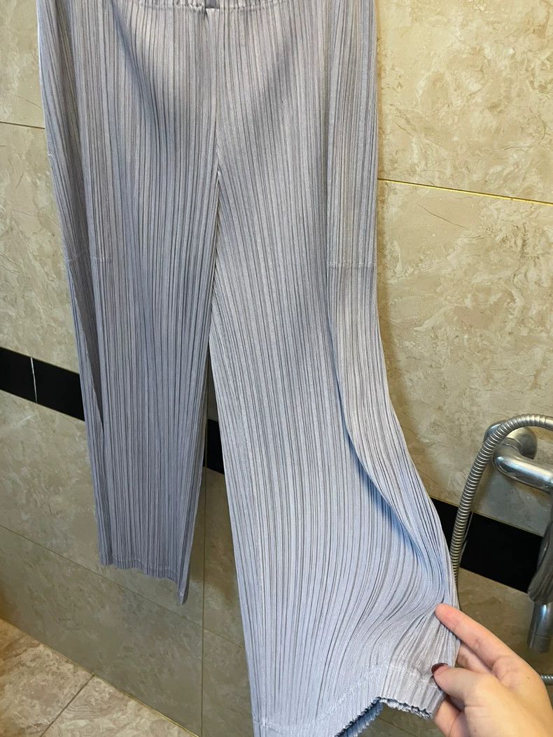 Issey Miyake Issey Miyake size:2 Grey pleated trousers Size 31" - 5 Thumbnail
