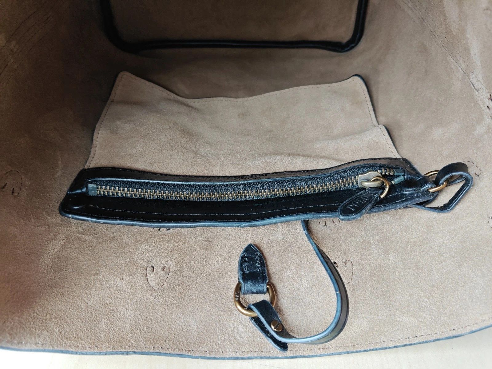 Polo Ralph Lauren Polo Ralph Lauren Bellport Leather Large Bucket Bag FTP 0003 Size ONE SIZE - 8 Thumbnail