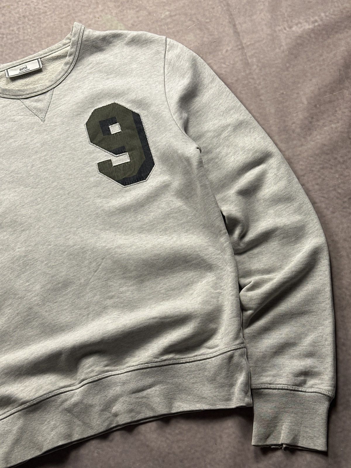 AMI Rare AMI Alexandre Mattiussi Logo Number 9 Gray Sweatshirt Size US M / EU 48-50 / 2 - 4 Thumbnail