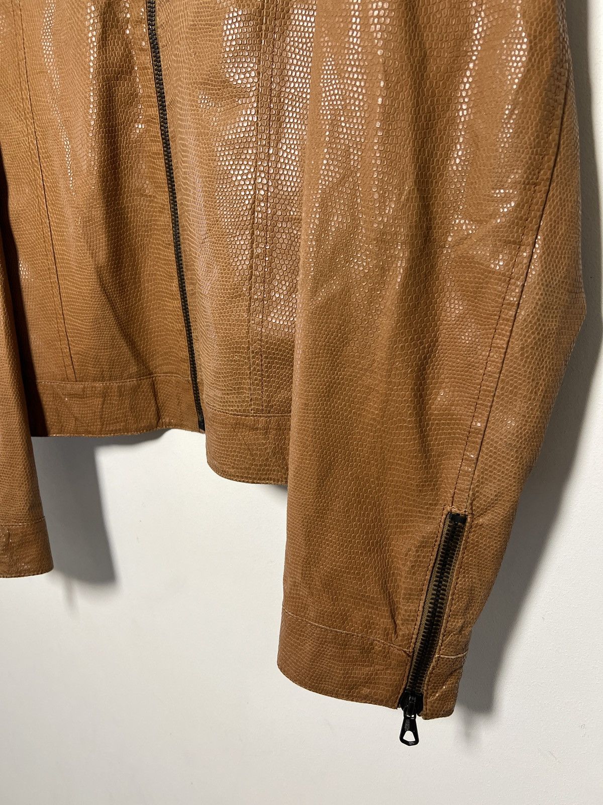 Giorgio Armani Vintage Armani Jeans leather jacket Size US L / EU 52-54 / 3 - 4 Thumbnail