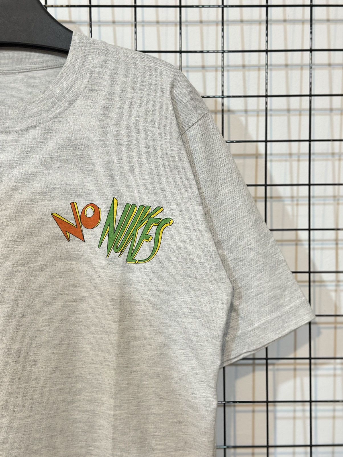 Vintage Vintage t-shirt featuring a "No Nukes" . Size US L / EU 52-54 / 3 - 5 Thumbnail