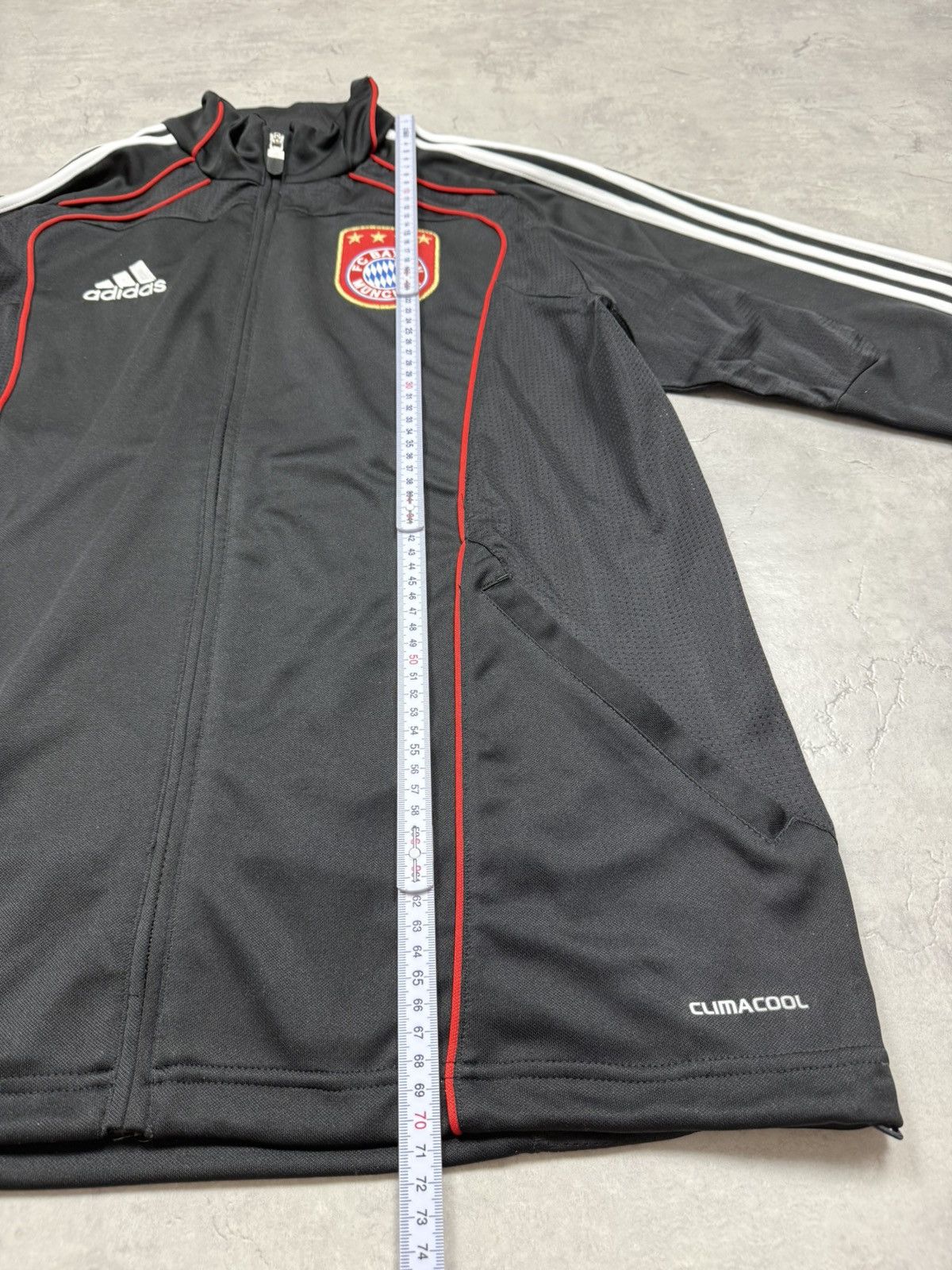 Adidas Adidas Bayern Munchen 2010 Size US L / EU 52-54 / 3 - 10 Thumbnail