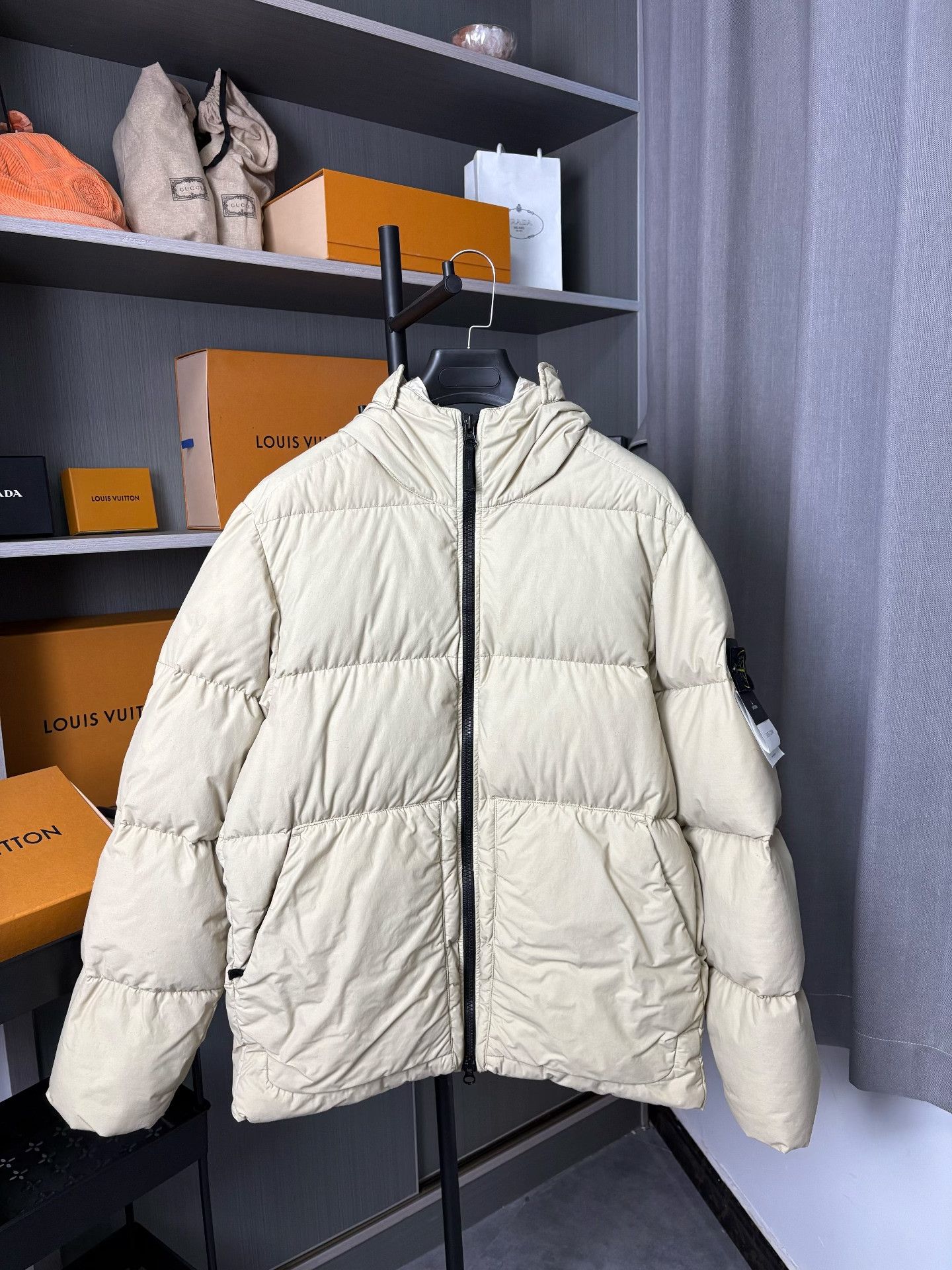 Stone Island Stone Island Down Beige Heavy Coat M Men Size US M / EU 48-50 / 2 - 1 Thumbnail