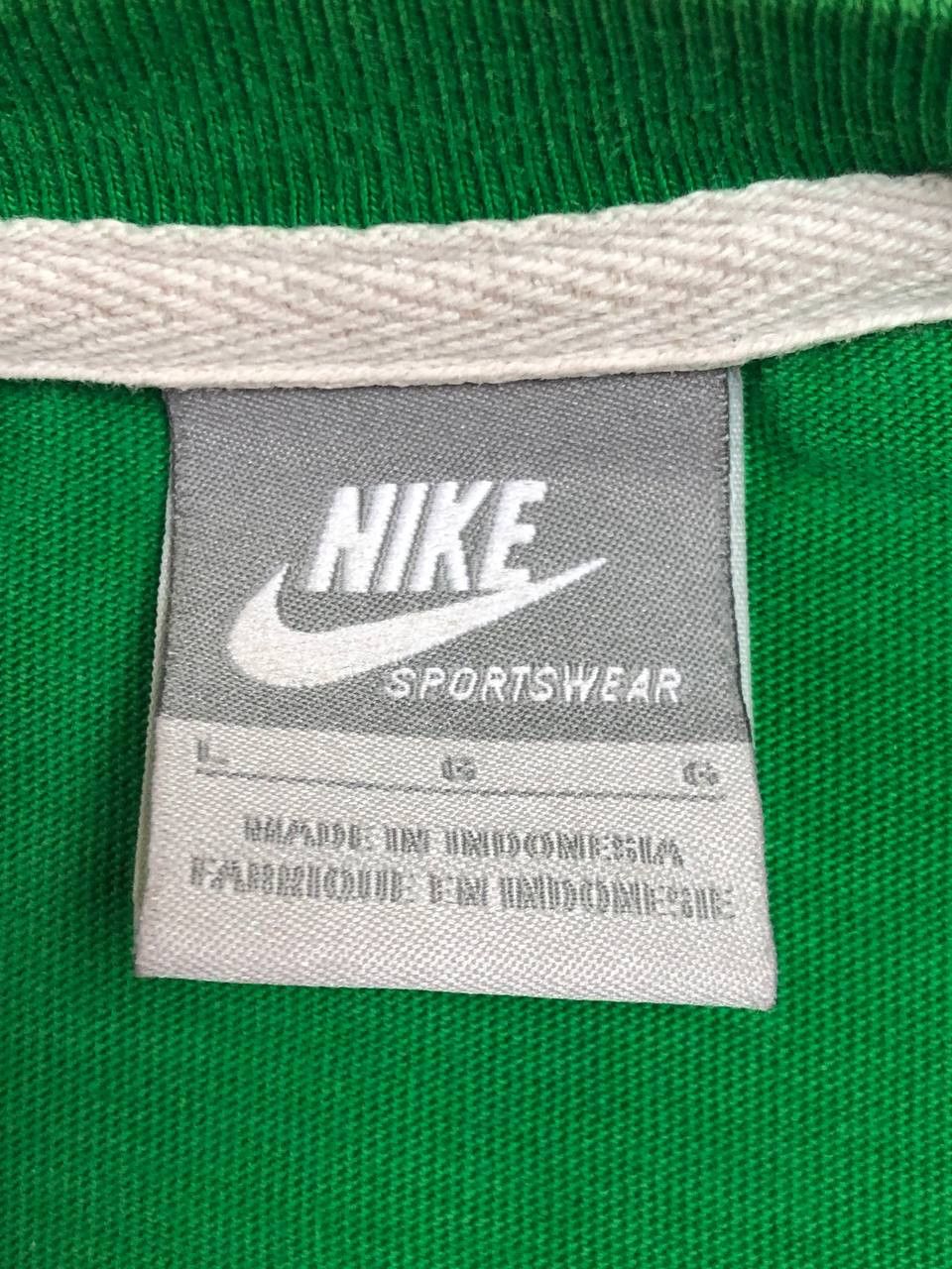 Nike × Vintage Vintage Nike Center Swoosh T-Shirt Size US XL / EU 56 / 4 - 2 Thumbnail