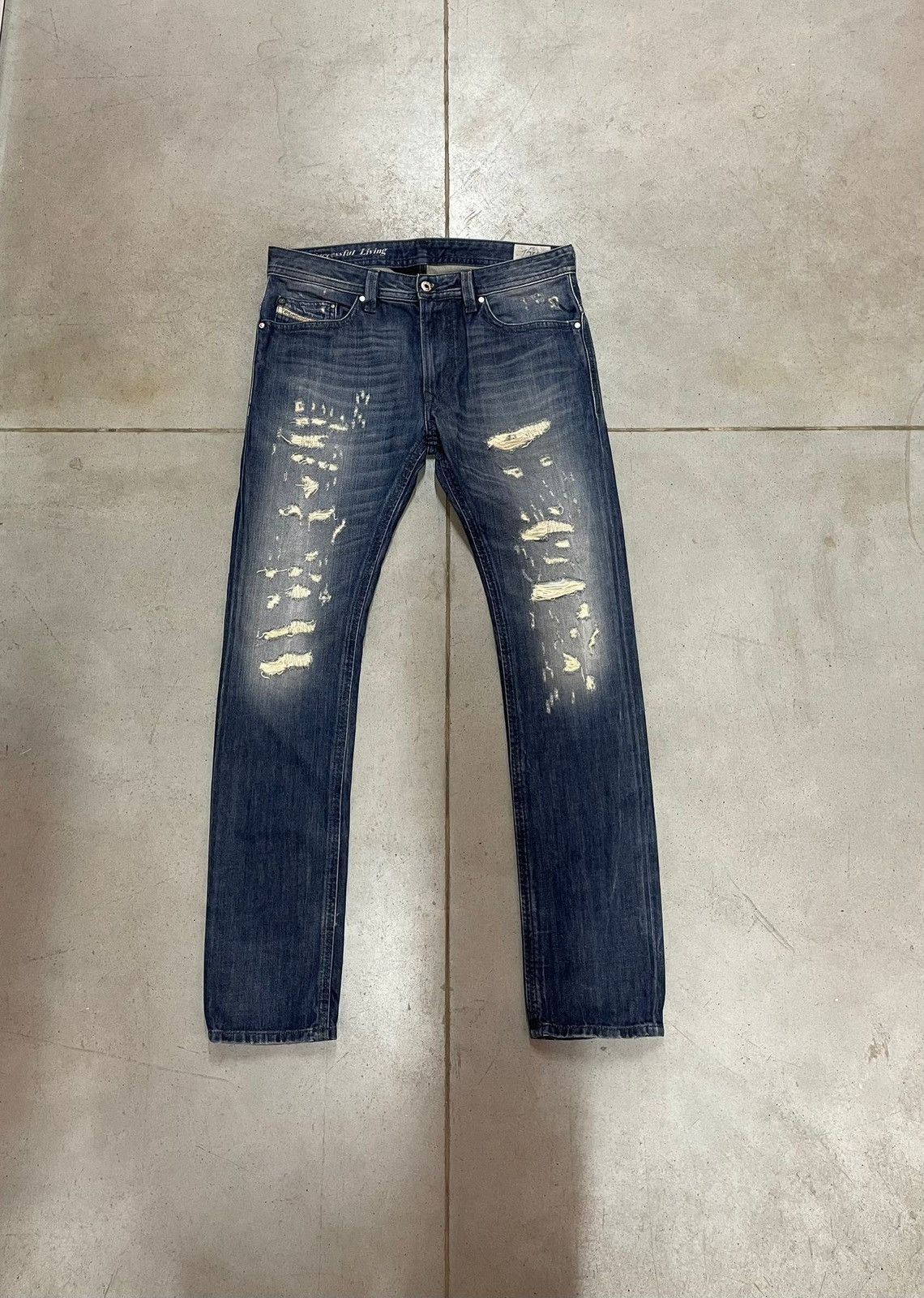 Diesel Vintage Diesel Distressed Denim Jeans Size US 32 / EU 48 - 1 Thumbnail