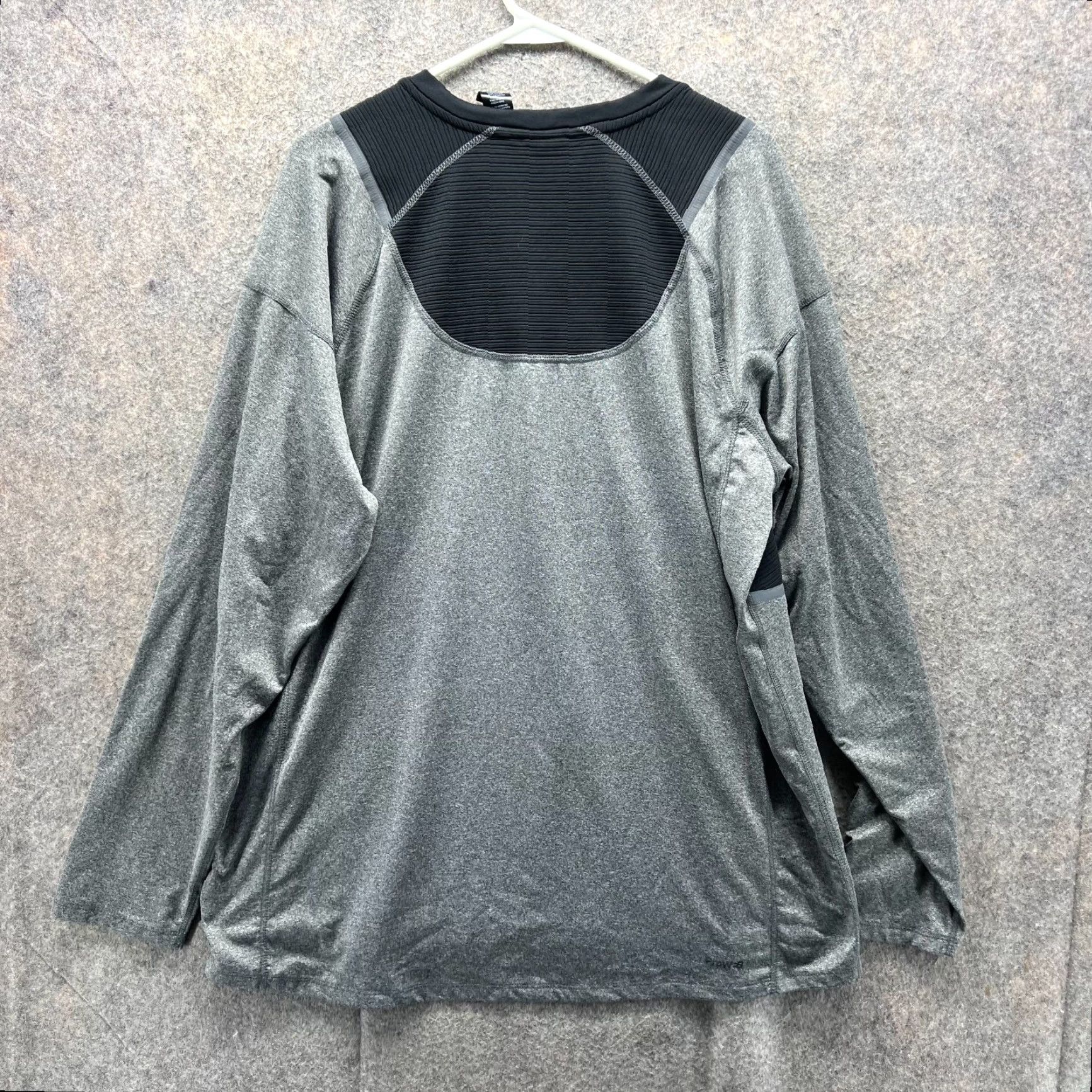 Spyder VINTAGE Spyder Sweatshirt Men XL Gray Crewneck Pullover Active Midweight All Seasons Logo Christmas? Size US XL / EU 56 / 4 - 4 Thumbnail