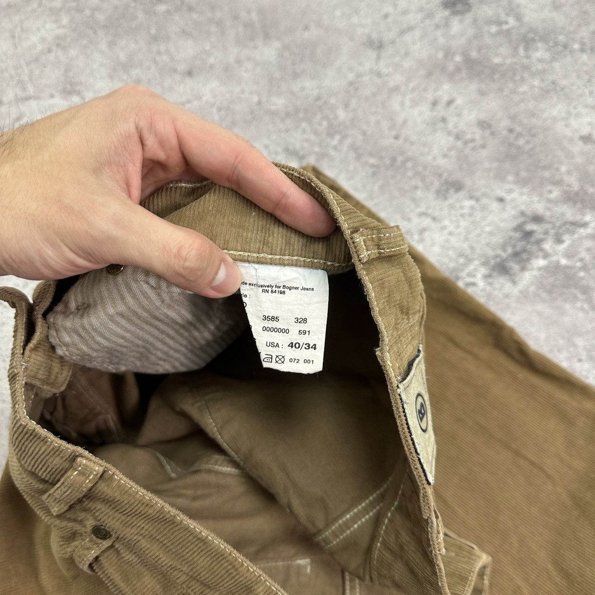 Vintage Vintage 00s Bogner Big Boy Corduroy Jeans straight 40x34 y2k Size US 40 / EU 56 - 11 Thumbnail
