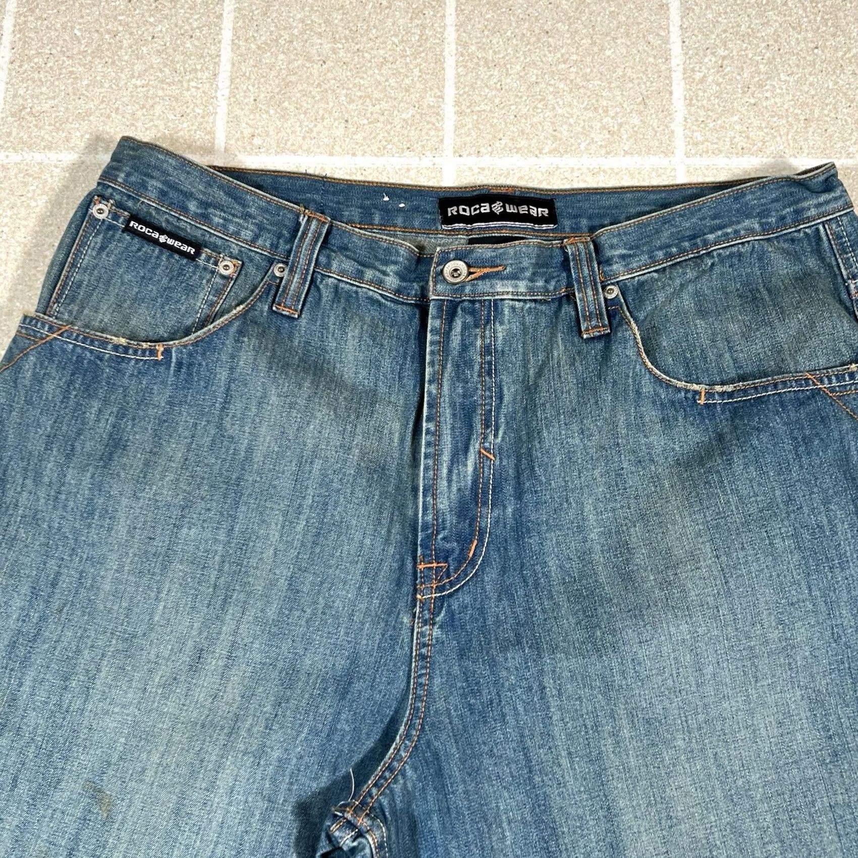 Rocawear VINTAGE Rocawear Shorts Mens 38 Blue Denim Jean Baggy Loose HipHop Rap Skate Y2K Mens Size US 38 / EU 54 - 6 Thumbnail
