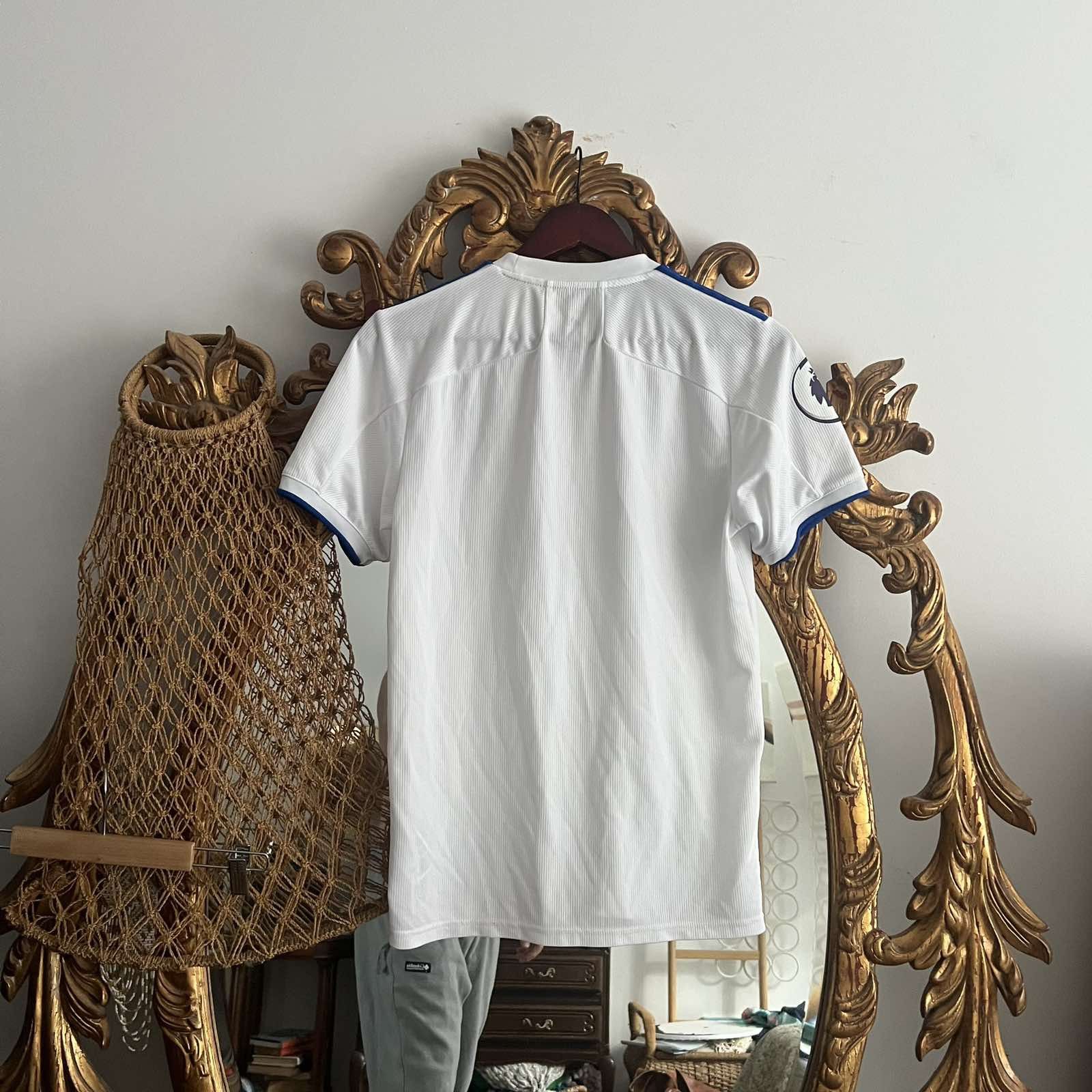 Adidas Adidas soccer jersey Leeds United Sz s Size US S / EU 44-46 / 1 - 2 Thumbnail