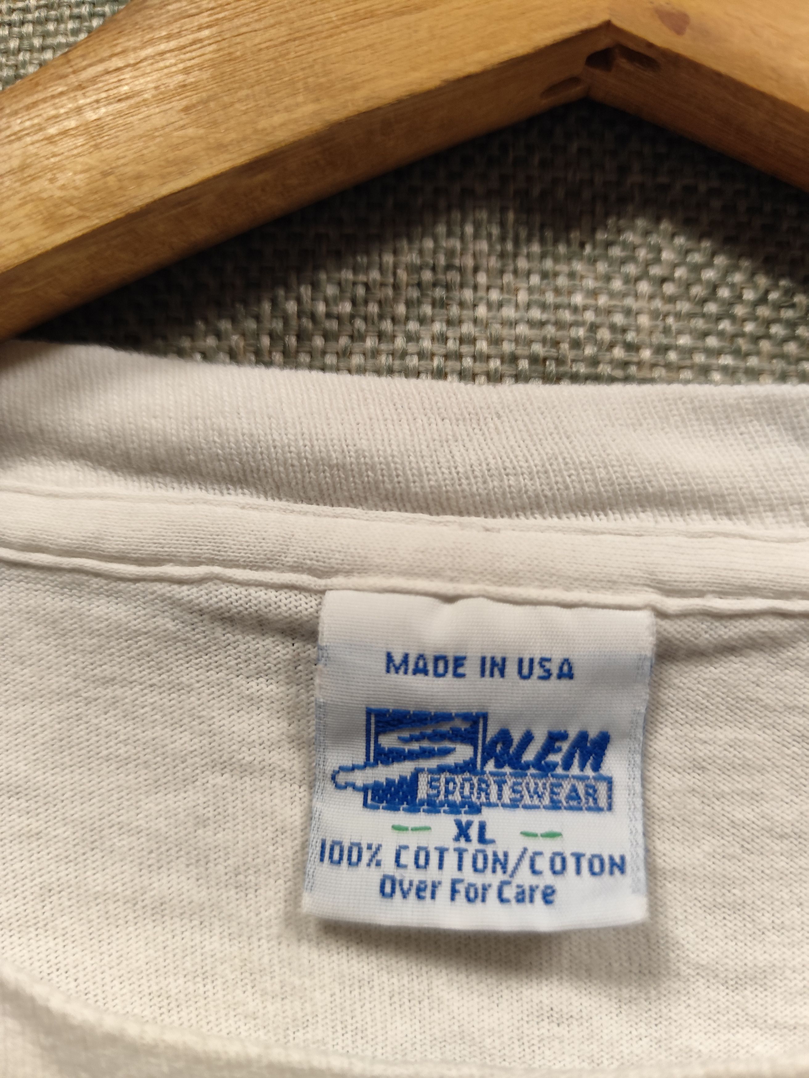 NBA Vintage 90s T Shirt Indiana Pacers NBA Salem sportswear Size US XL / EU 56 / 4 - 4 Thumbnail