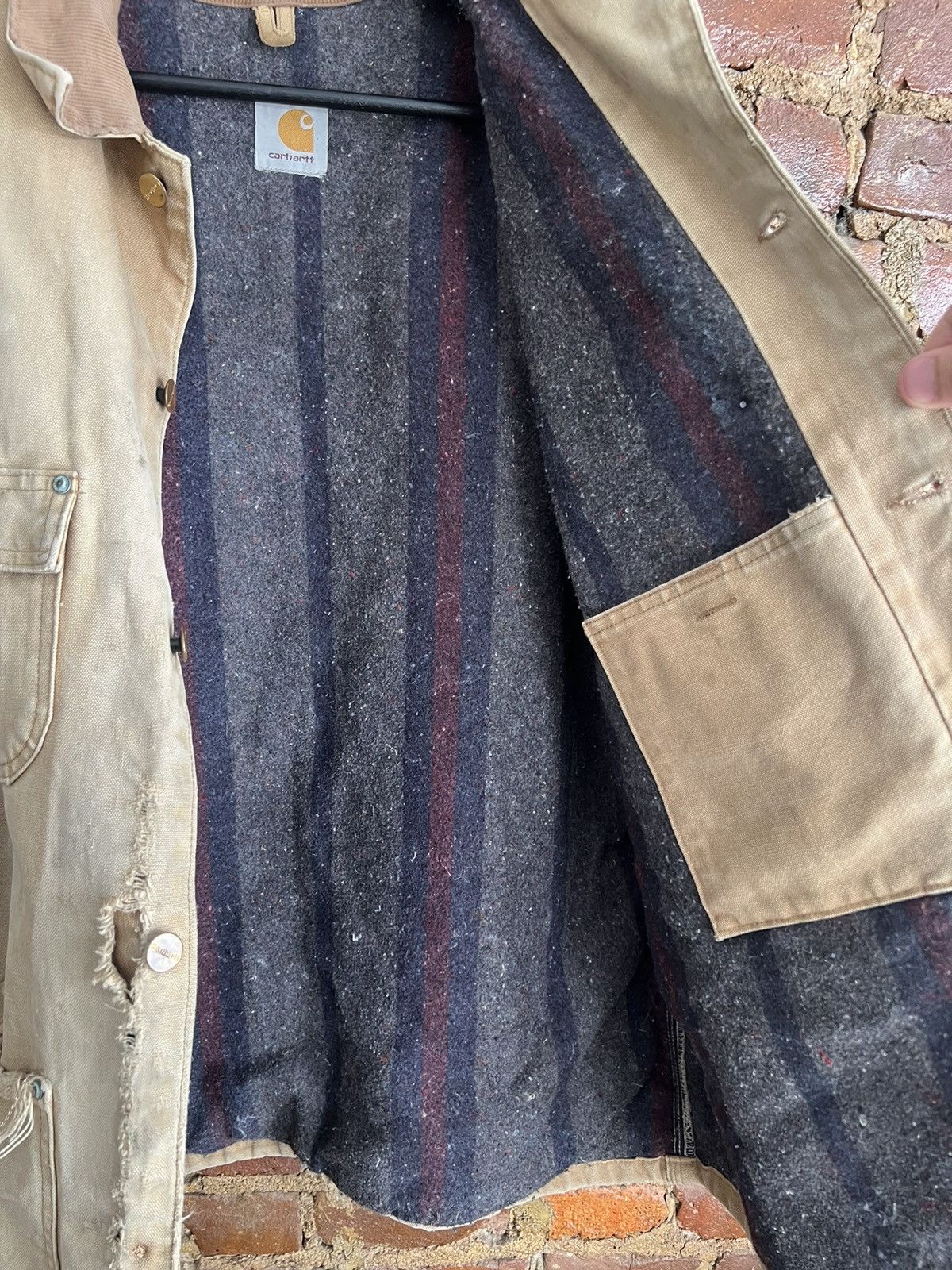 Carhartt Vintage Thrashed Carhartt distressed jacket *Quick Sell* Size US XL / EU 56 / 4 - 6 Thumbnail