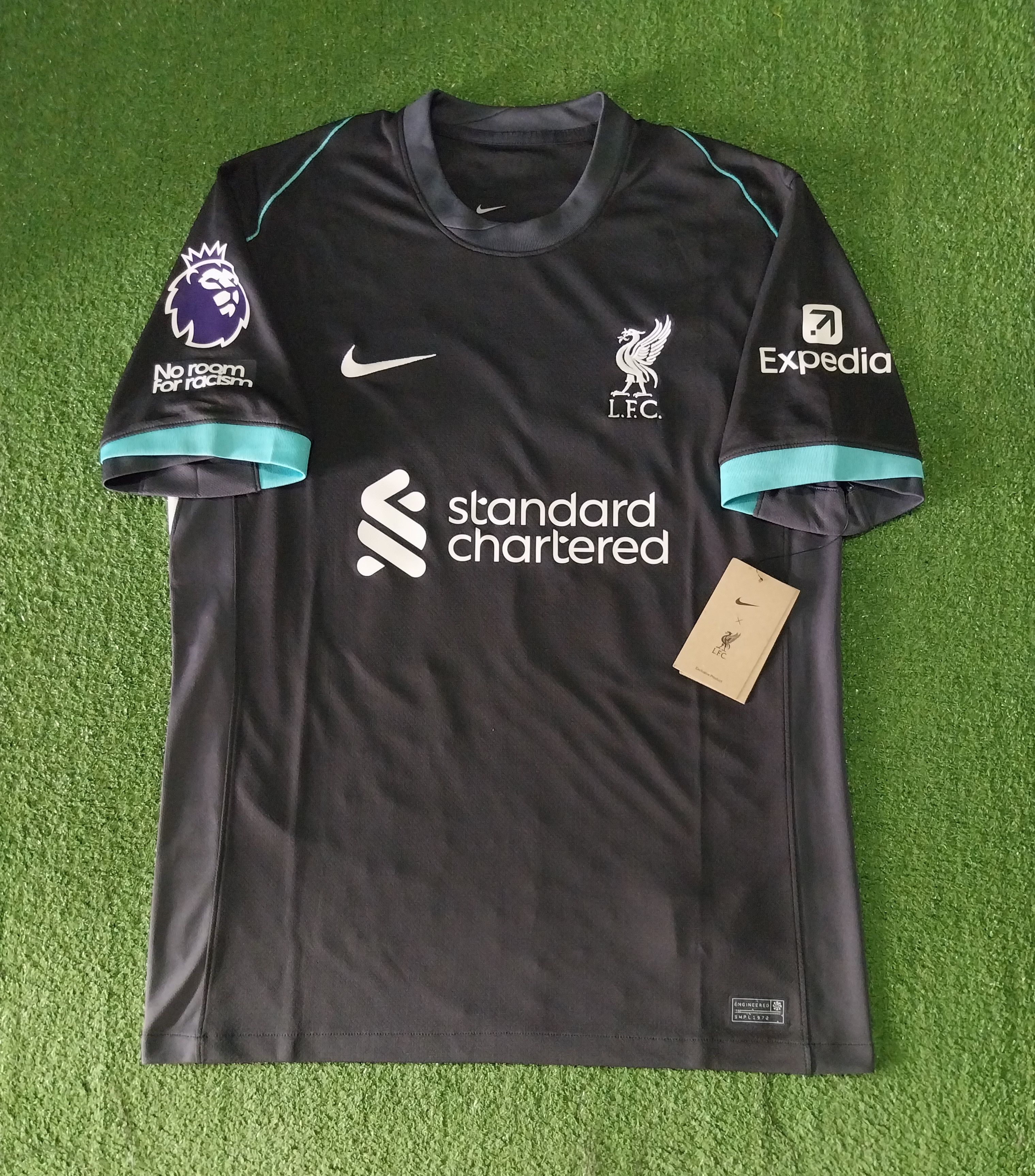 Nike Liverpool away 2024/2025 diogo jota jersey football Size US M / EU 48-50 / 2 - 2 Thumbnail