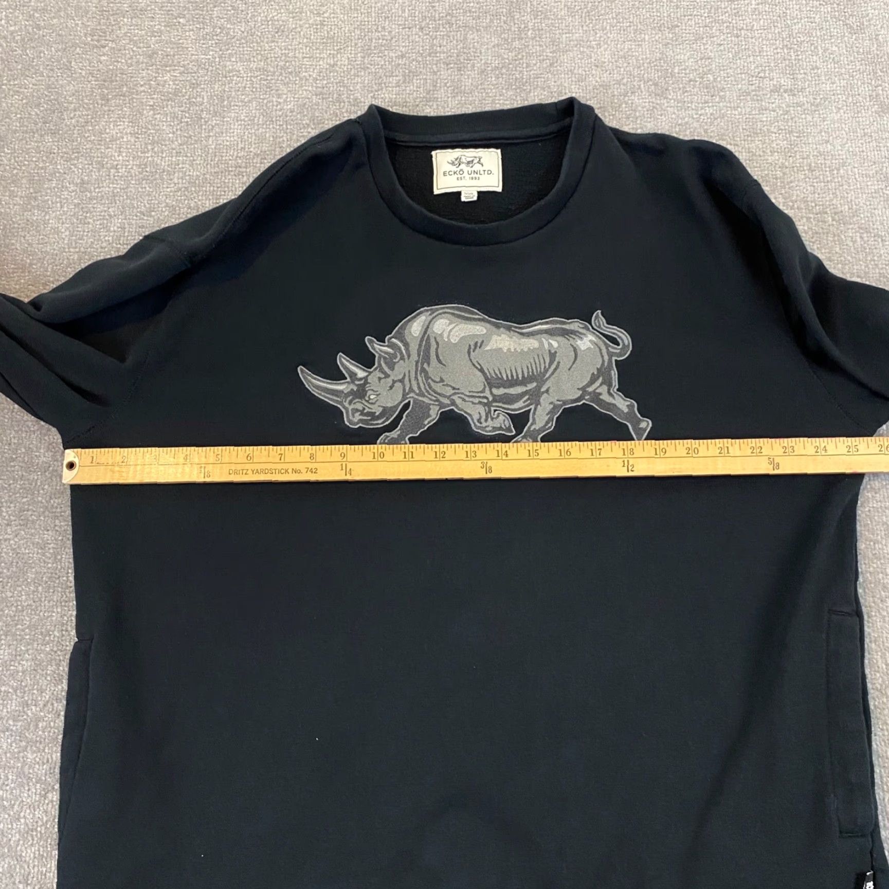 Ecko Unltd. VINTAGE Ecko Unltd Sweatshirt Mens 2XL Black Rhino Embroidered Fleece Lined Hip Hop Y2K Size US XXL / EU 58 / 5 - 7 Thumbnail