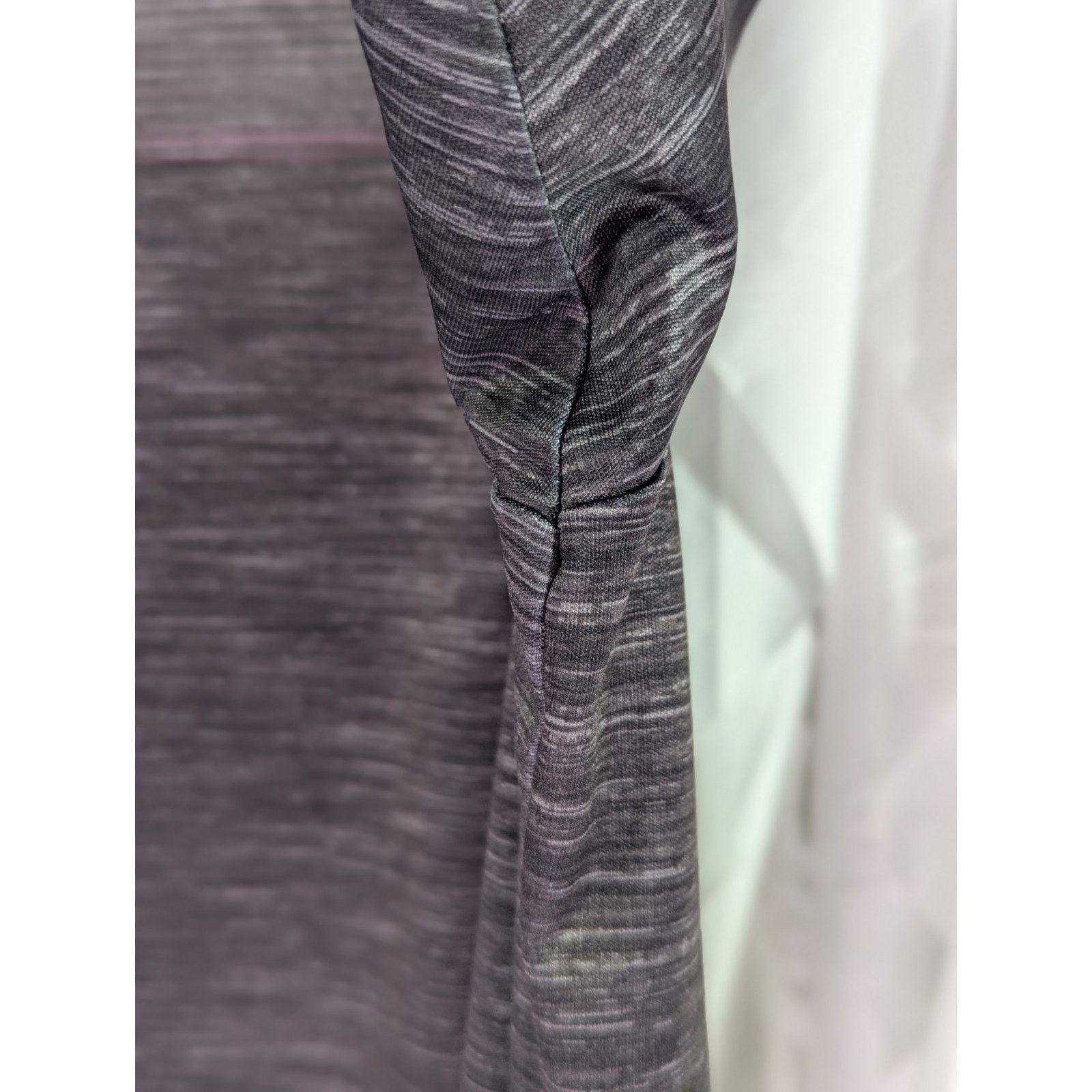 Other Ben Hogan Performance Golf Polo 2XL Purple Gray Striped Size US XXL / EU 58 / 5 - 6 Thumbnail
