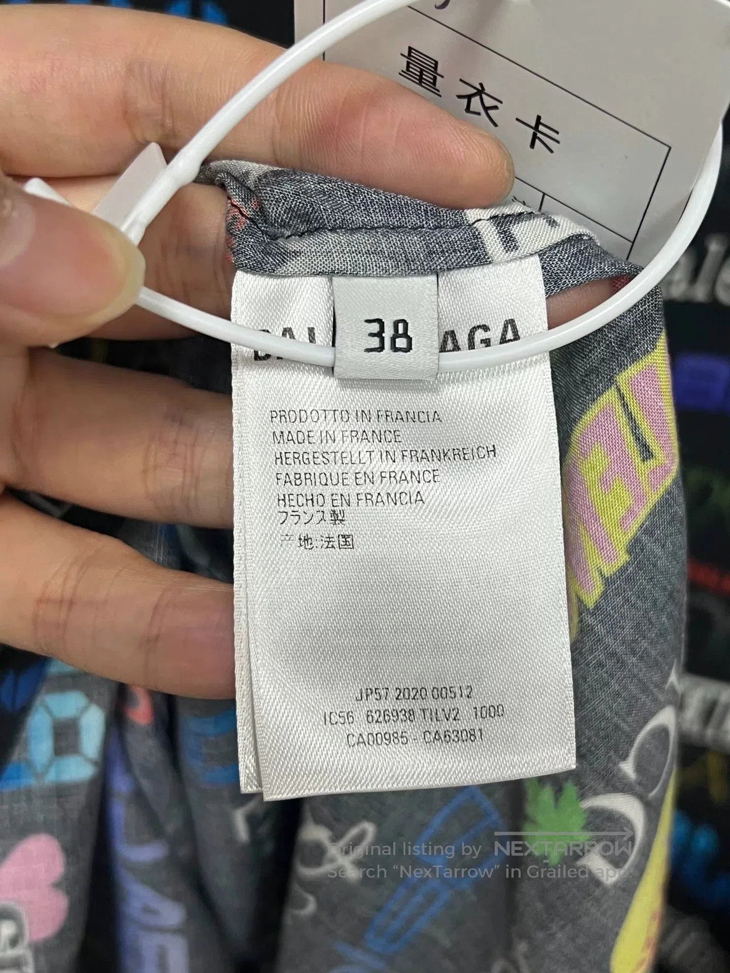 Balenciaga Balenciaga Colorful Badge Shirt. Size S / US 4 / IT 40 - 4 Thumbnail