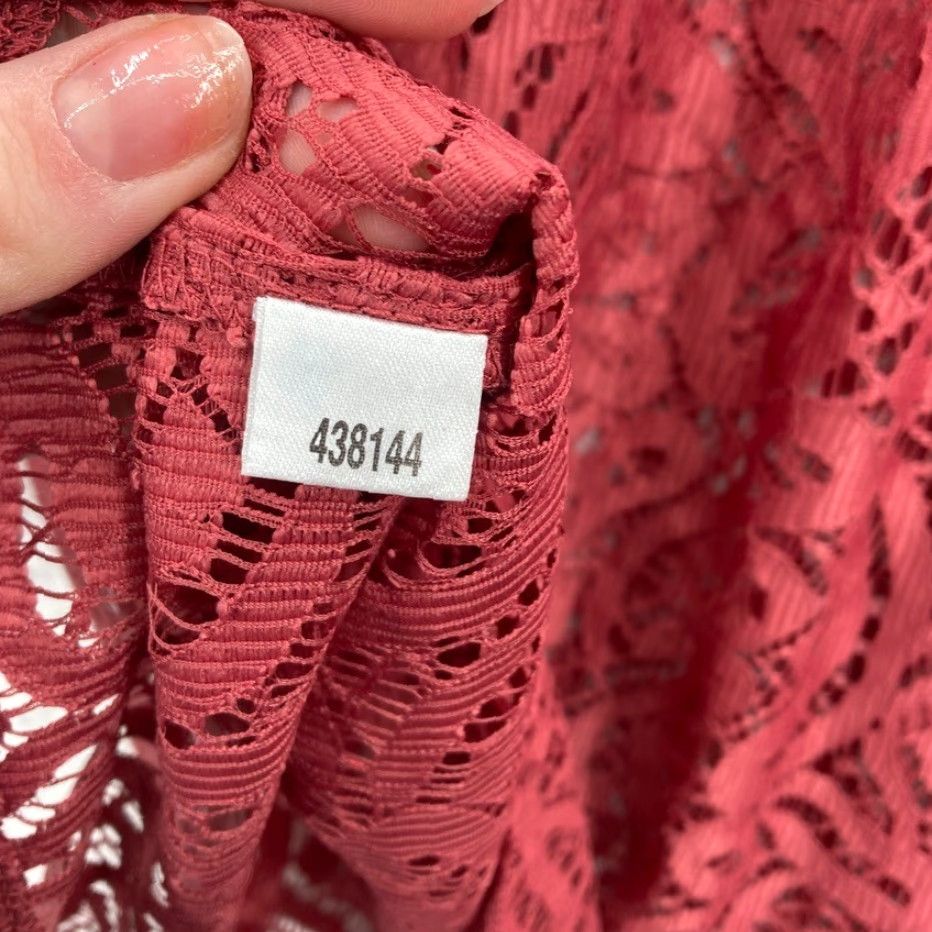 Loft LOFT Outlet Lace Top Women's Large Mauve 3/4 Sleeve Boho Feminine Nylon Sheer Shirt Size L / US 10 / IT 46 - 6 Thumbnail
