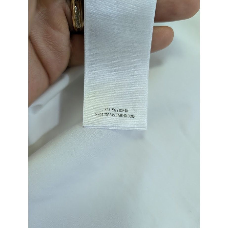 Balenciaga o1rshd1 Q:2 / Technical Poplin S/S Large Fit Shirt in White Size US S / EU 44-46 / 1 - 14 Thumbnail